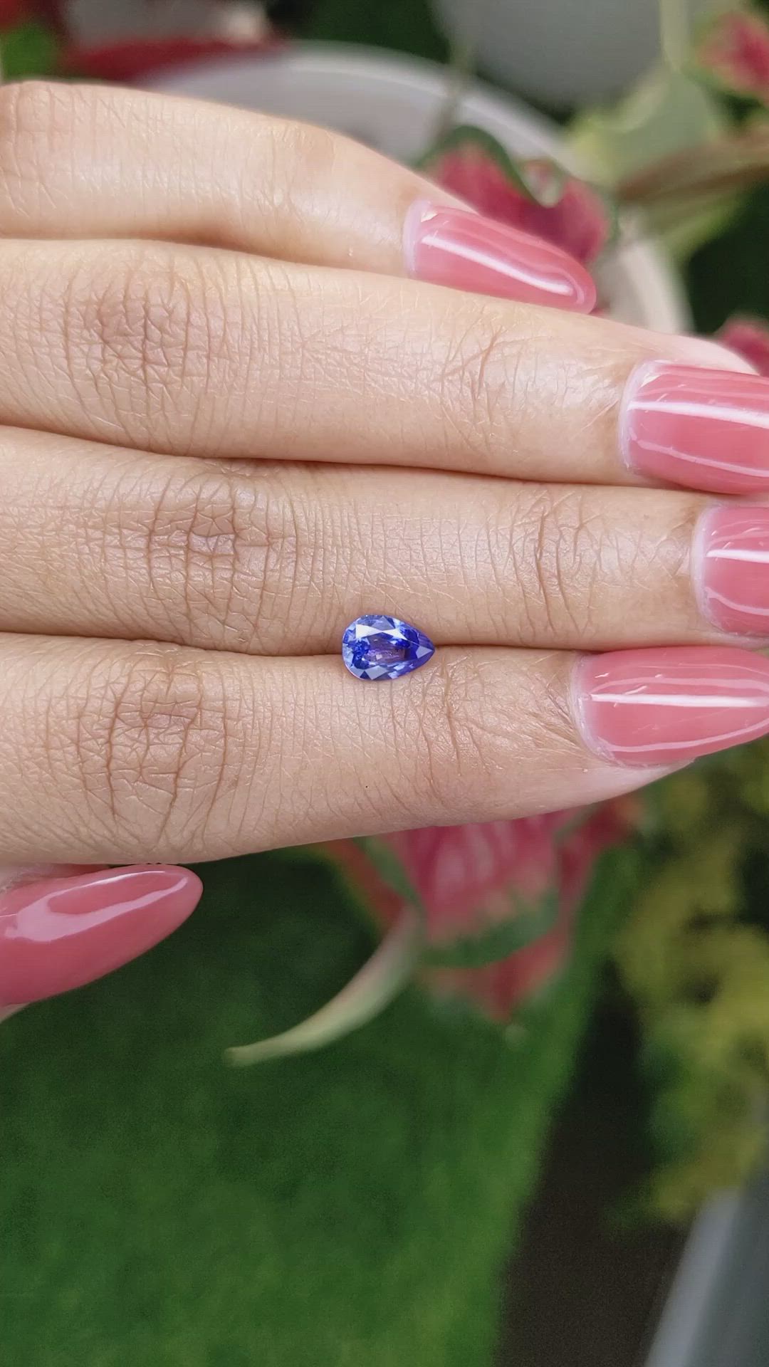 0.75 Ct. Blue Sapphire from Ceylon (Sri Lanka) Size Video