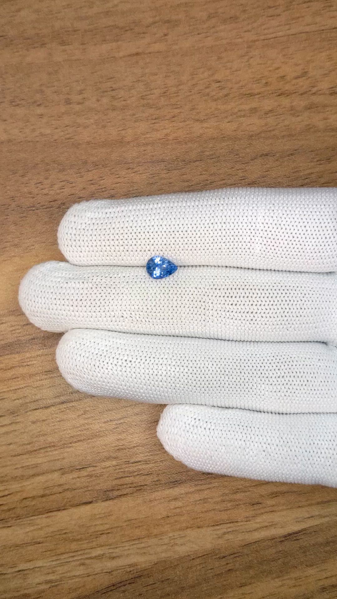0.97 Ct. Blue Sapphire from Ceylon (Sri Lanka) Size Video