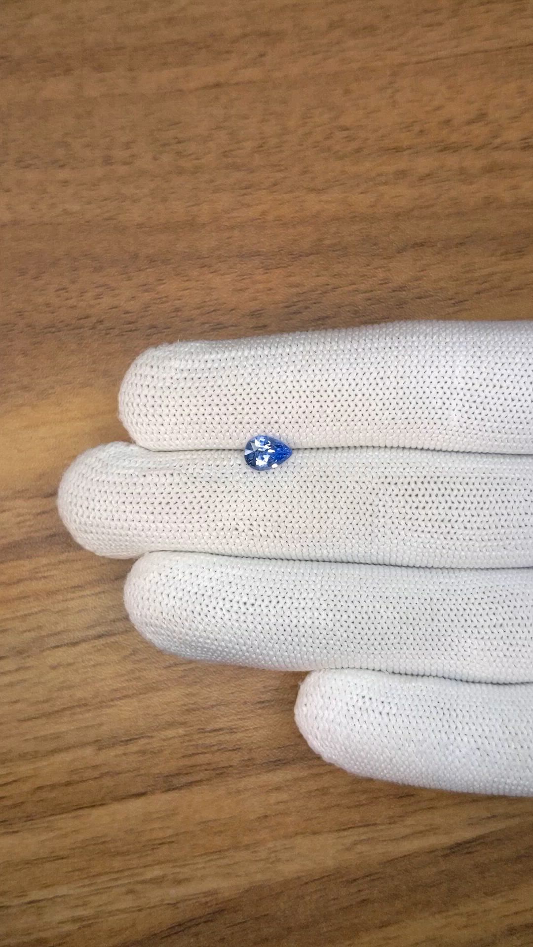0.83 Ct. Blue Sapphire from Ceylon (Sri Lanka) Size Video