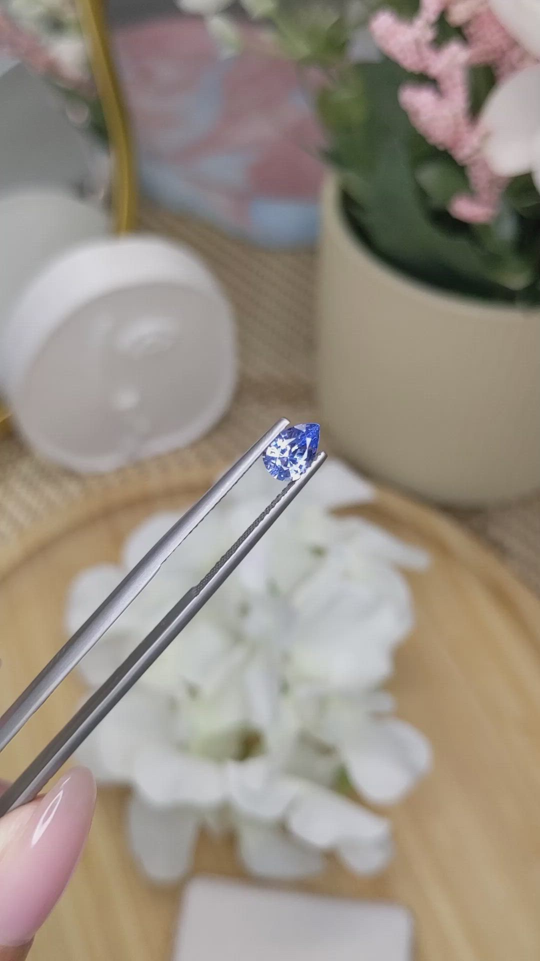 0.83 Ct. Blue Sapphire from Ceylon (Sri Lanka) Size Video