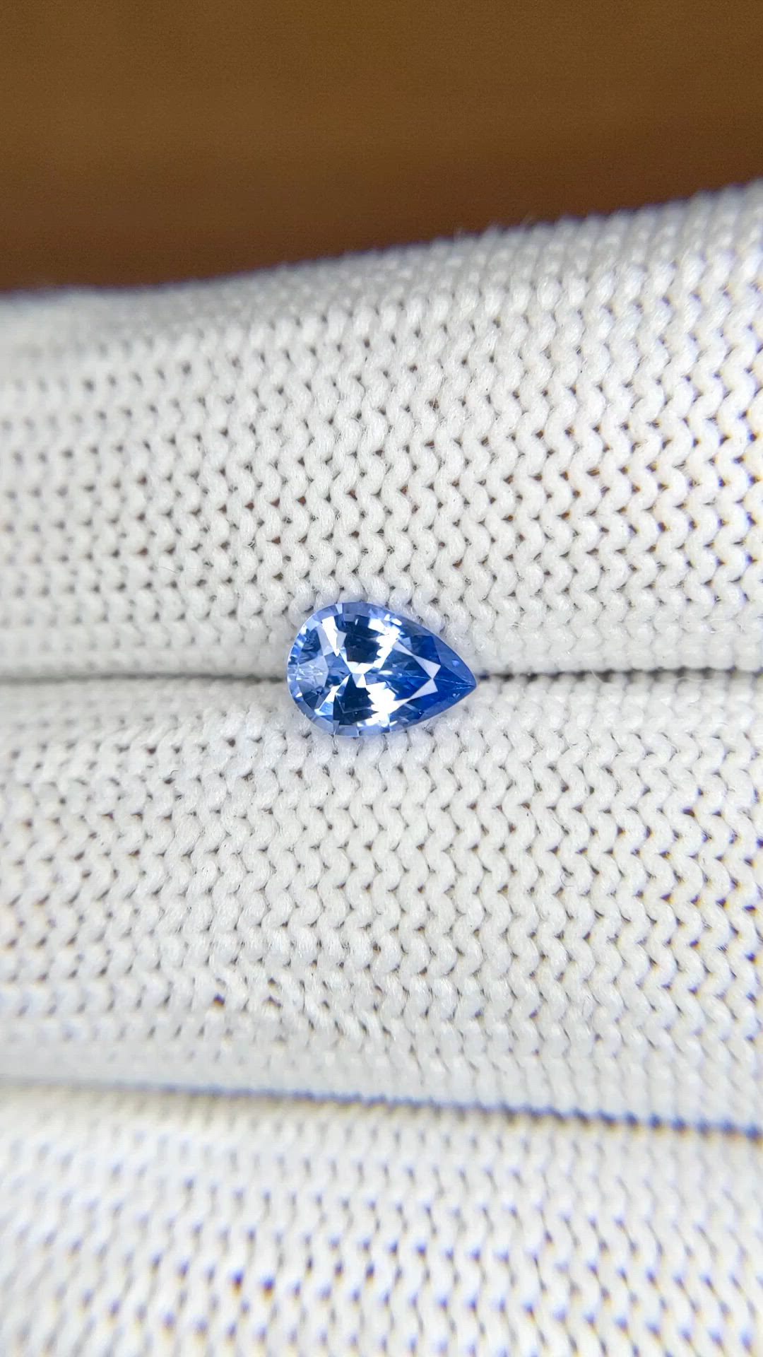 0.83 Ct. Blue Sapphire from Ceylon (Sri Lanka) Size Video