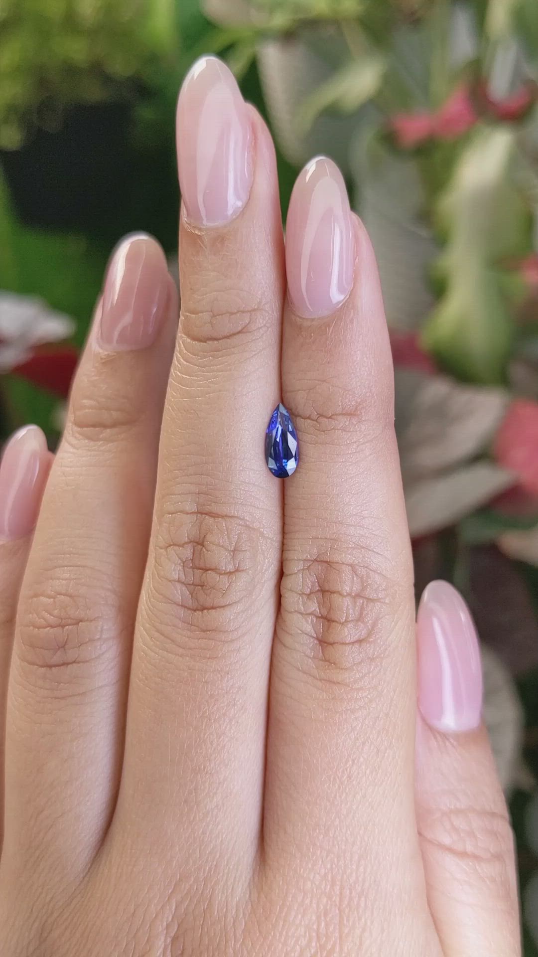 0.65 Ct. Blue Sapphire from Ceylon (Sri Lanka) Size Video