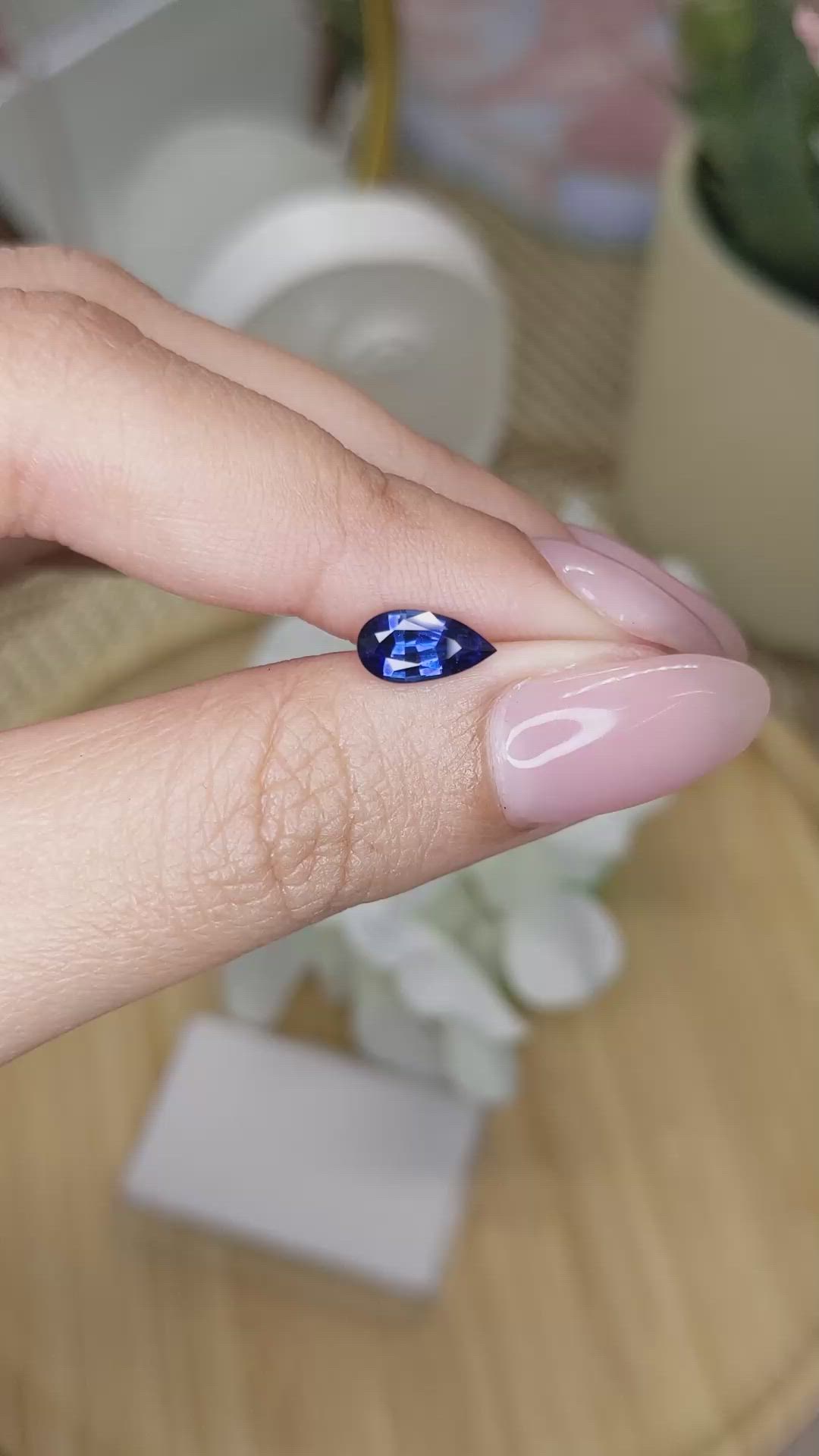 1.06 Ct. Blue Sapphire from Ceylon (Sri Lanka) Size Video