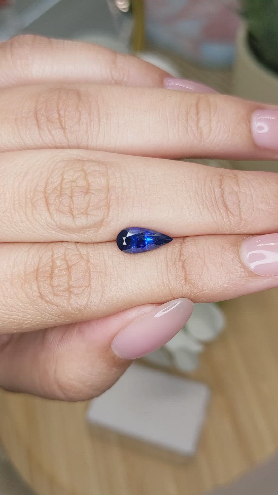 1.55 Ct. Blue Sapphire from Ceylon (Sri Lanka) Size Video