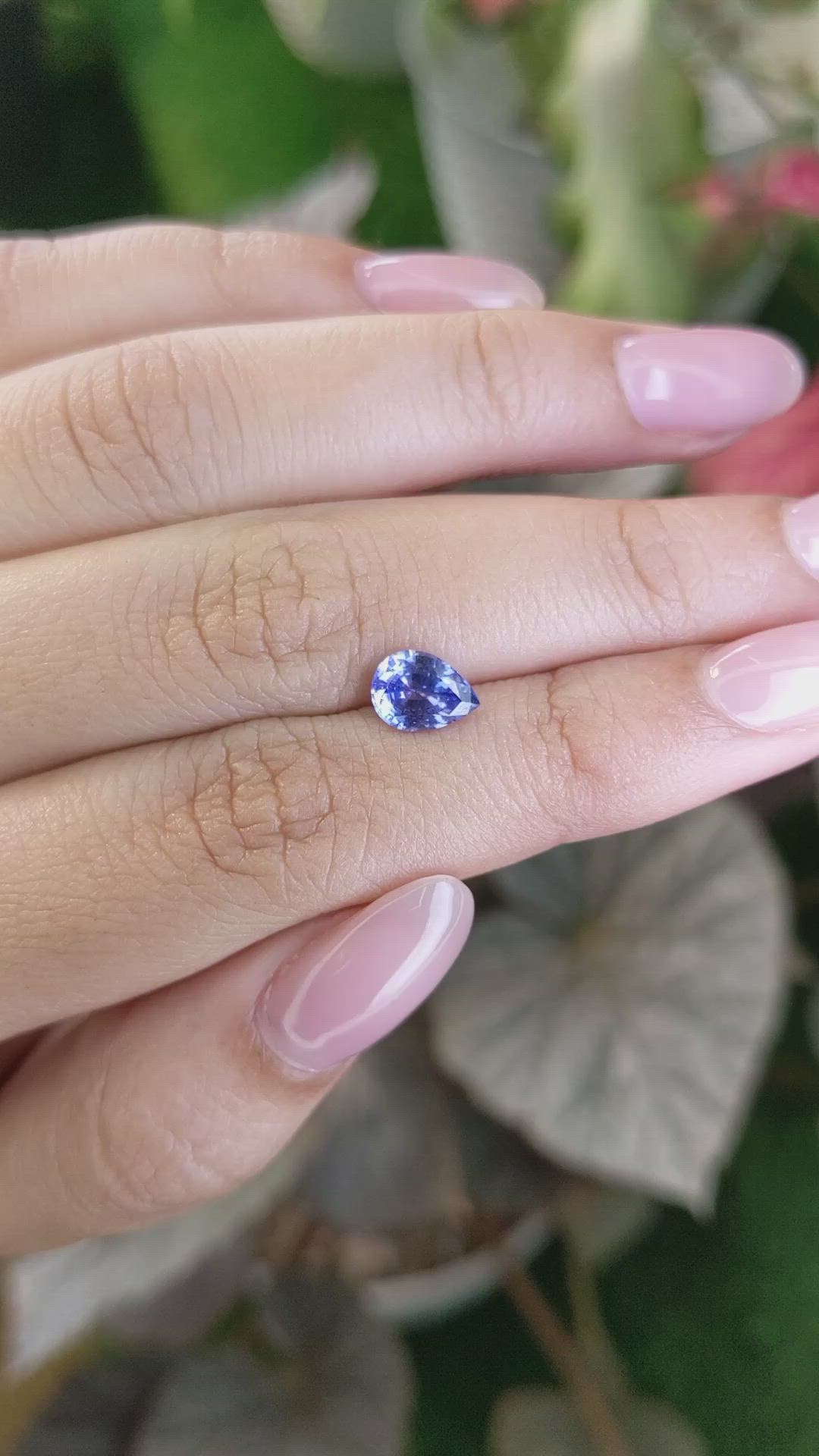 1.43 Ct. Blue Sapphire from Ceylon (Sri Lanka) Size Video