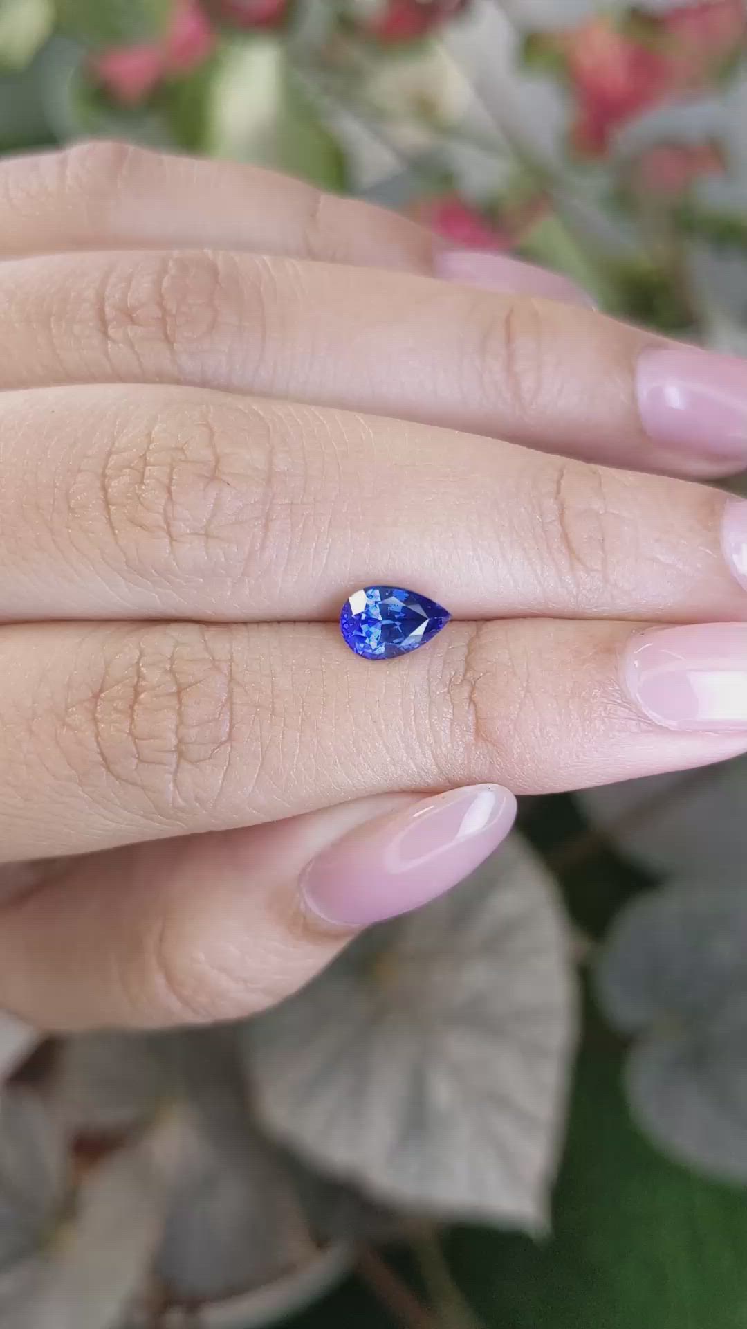 1.43 Ct. Blue Sapphire from Ceylon (Sri Lanka) Size Video