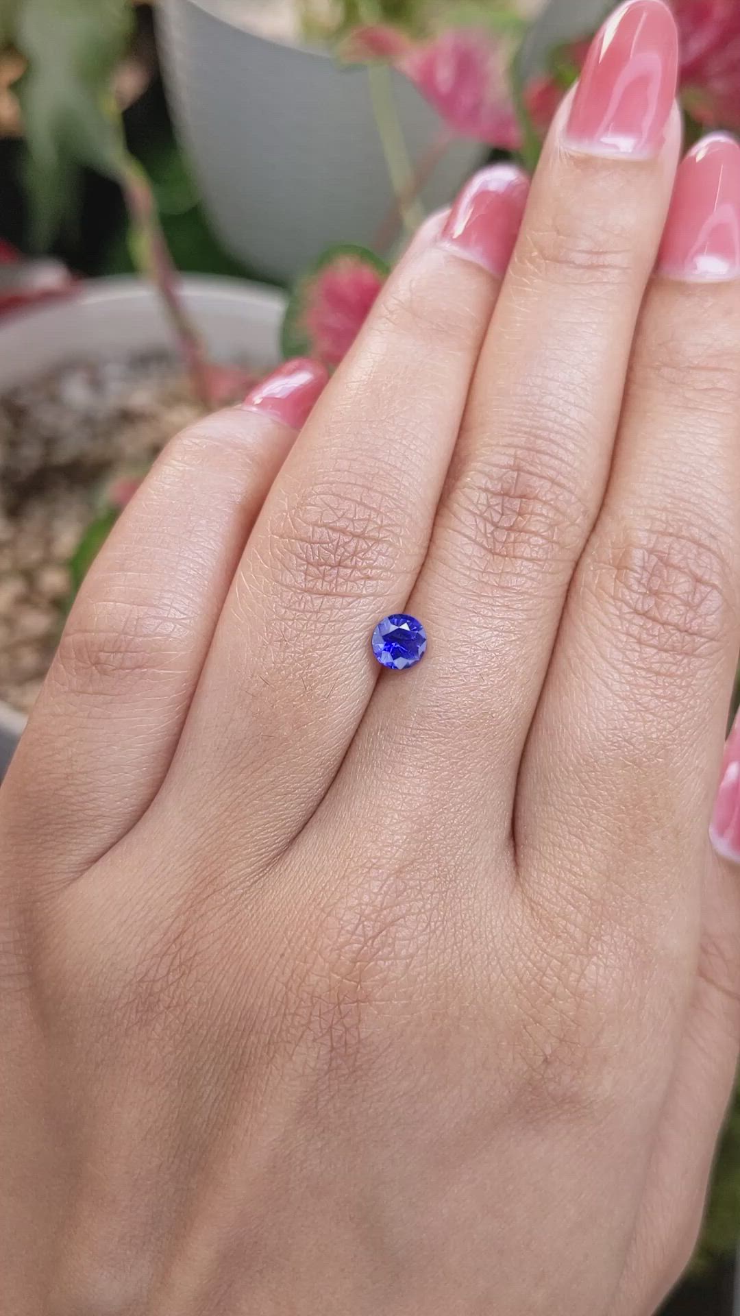 0.79 Ct. Blue Sapphire from Ceylon (Sri Lanka) Size Video