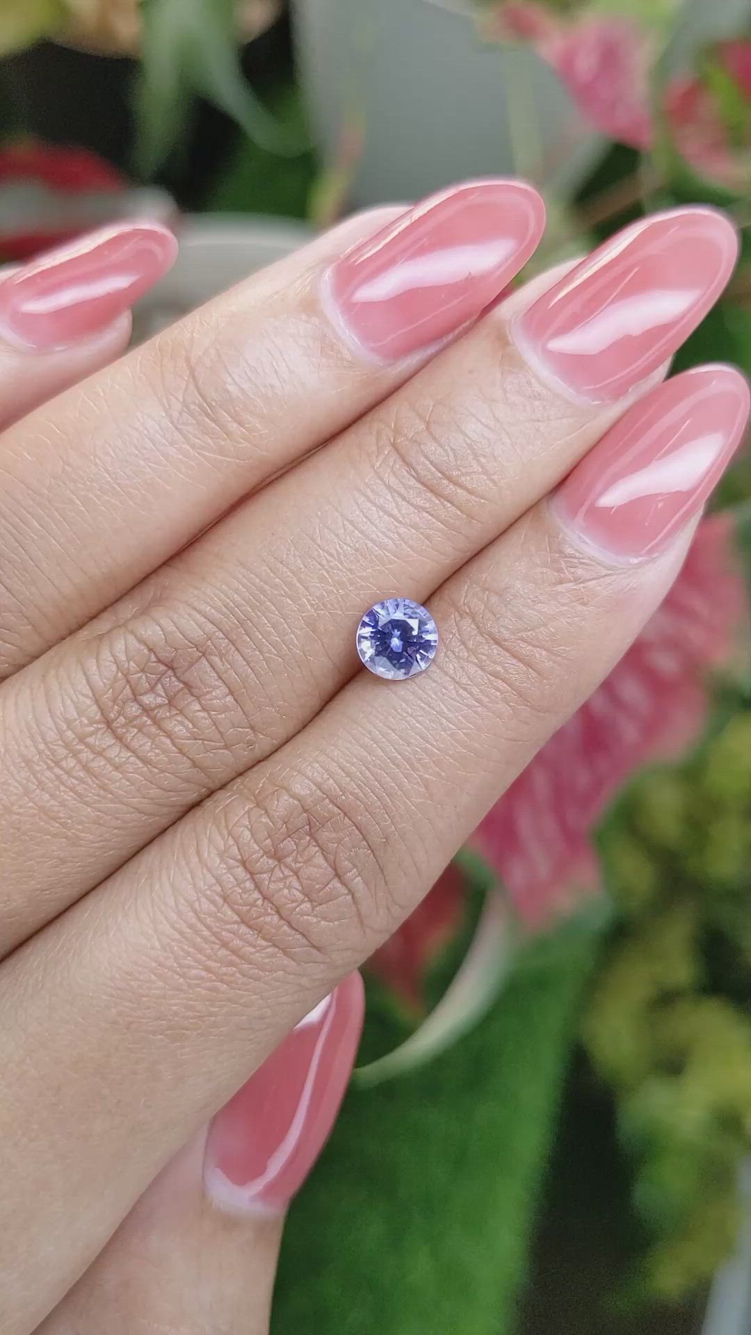 1.01 Ct. Blue Sapphire from Ceylon (Sri Lanka) Size Video