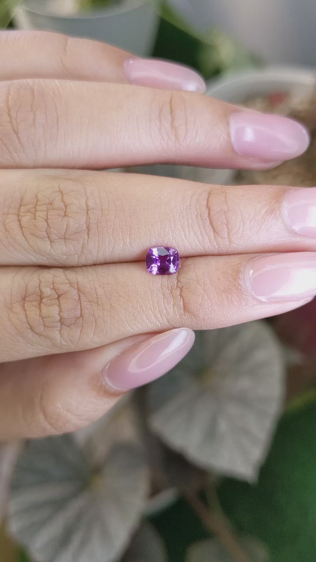 0.68 Ct. Pinkish Purple Sapphire from Ceylon (Sri Lanka) Size Video