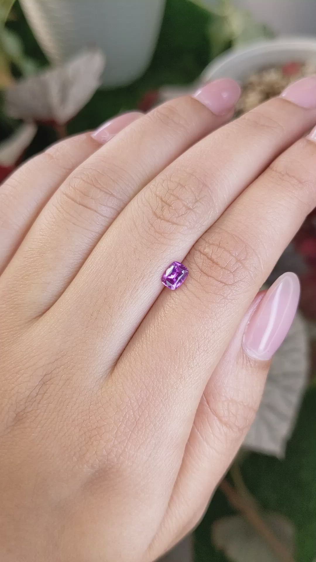 0.59 Ct. Pinkish Purple Sapphire from Ceylon (Sri Lanka) Size Video