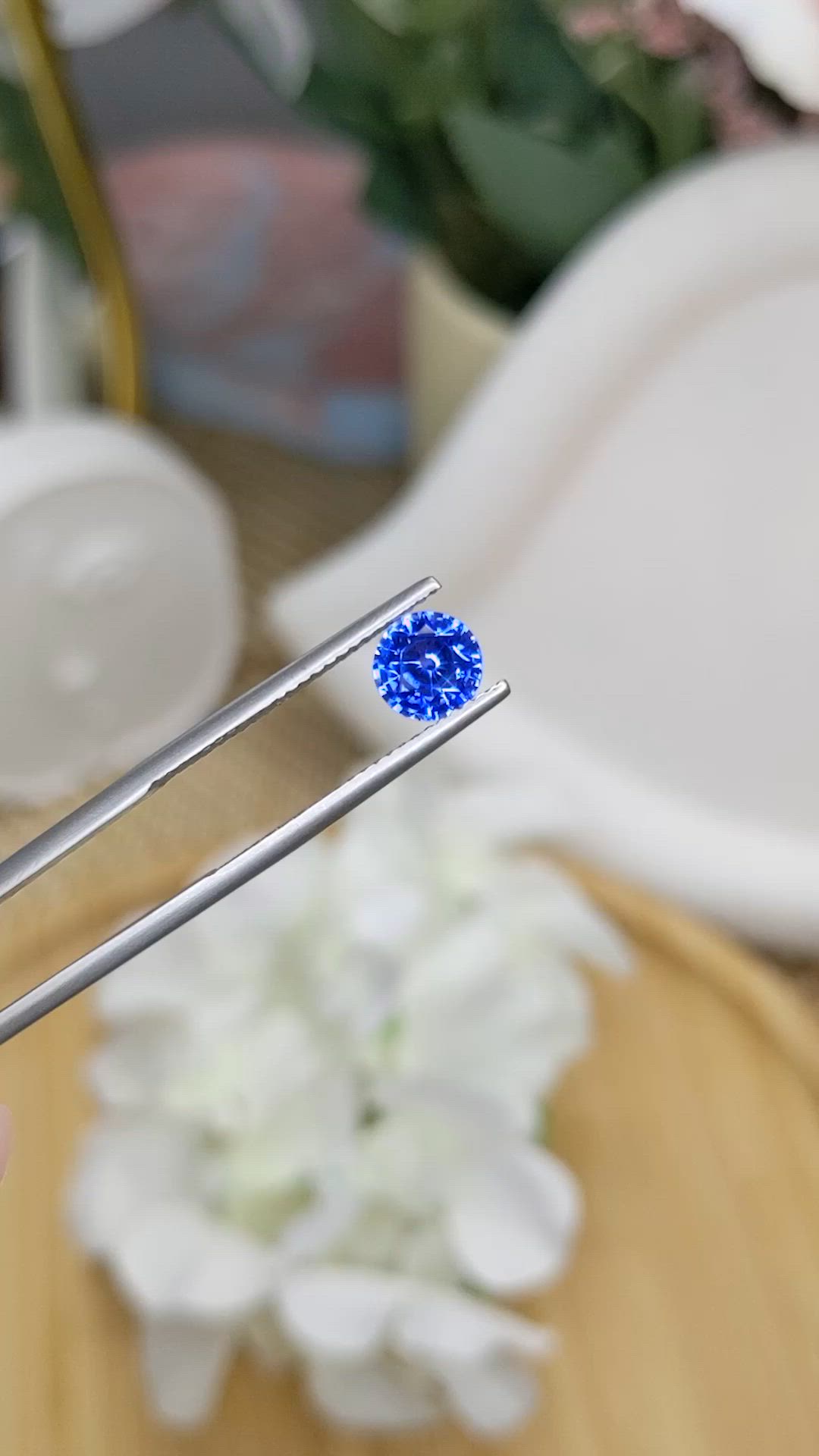 1.21 Ct. Blue Sapphire from Ceylon (Sri Lanka) Size Video