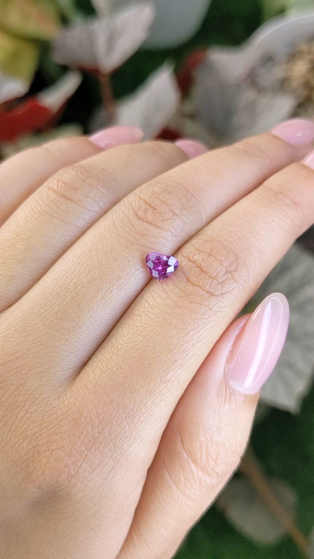 1.01 Ct. Purplish Pink Sapphire from Ceylon (Sri Lanka) Size Video