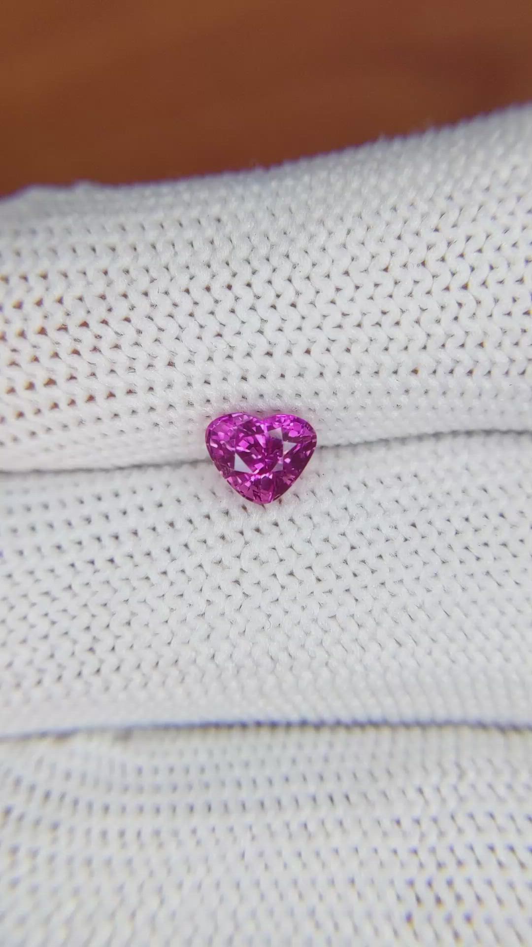 1.01 Ct. Purplish Pink Sapphire from Ceylon (Sri Lanka) Size Video
