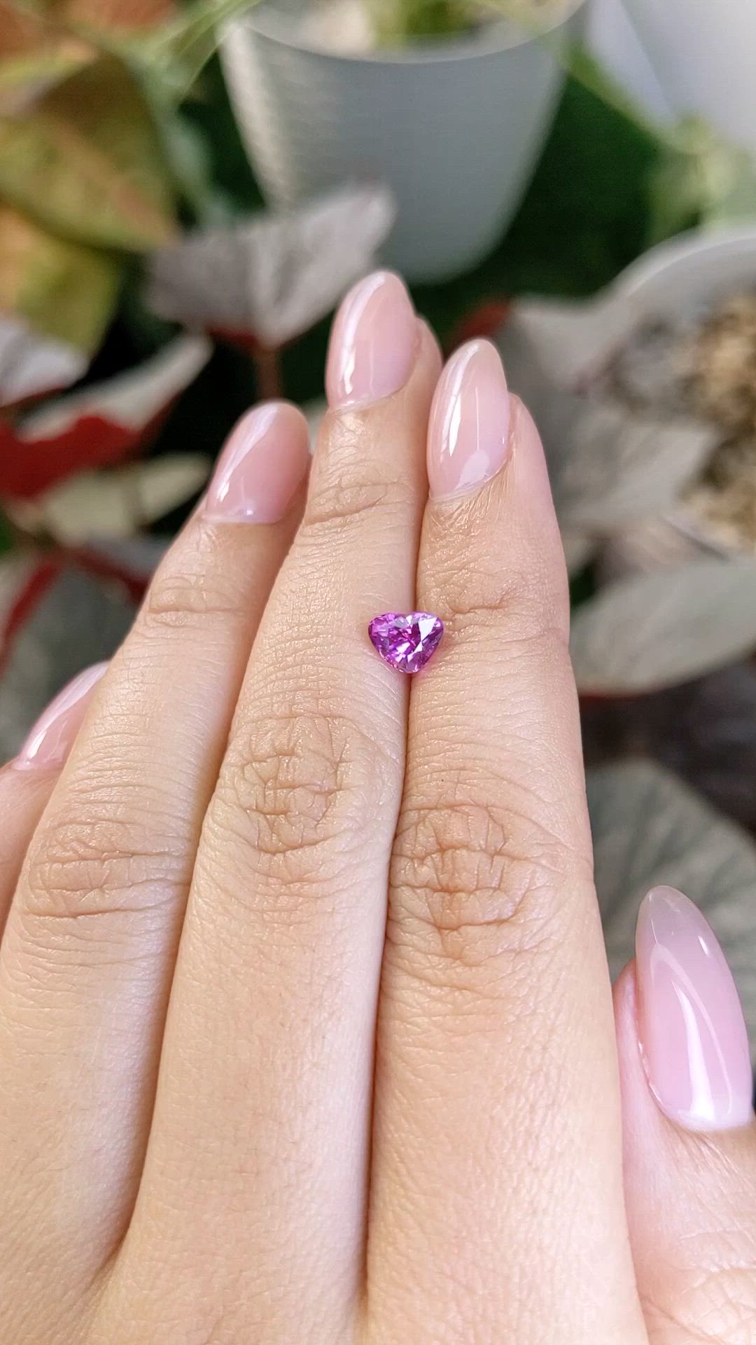 1.01 Ct. Purplish Pink Sapphire from Ceylon (Sri Lanka) Size Video