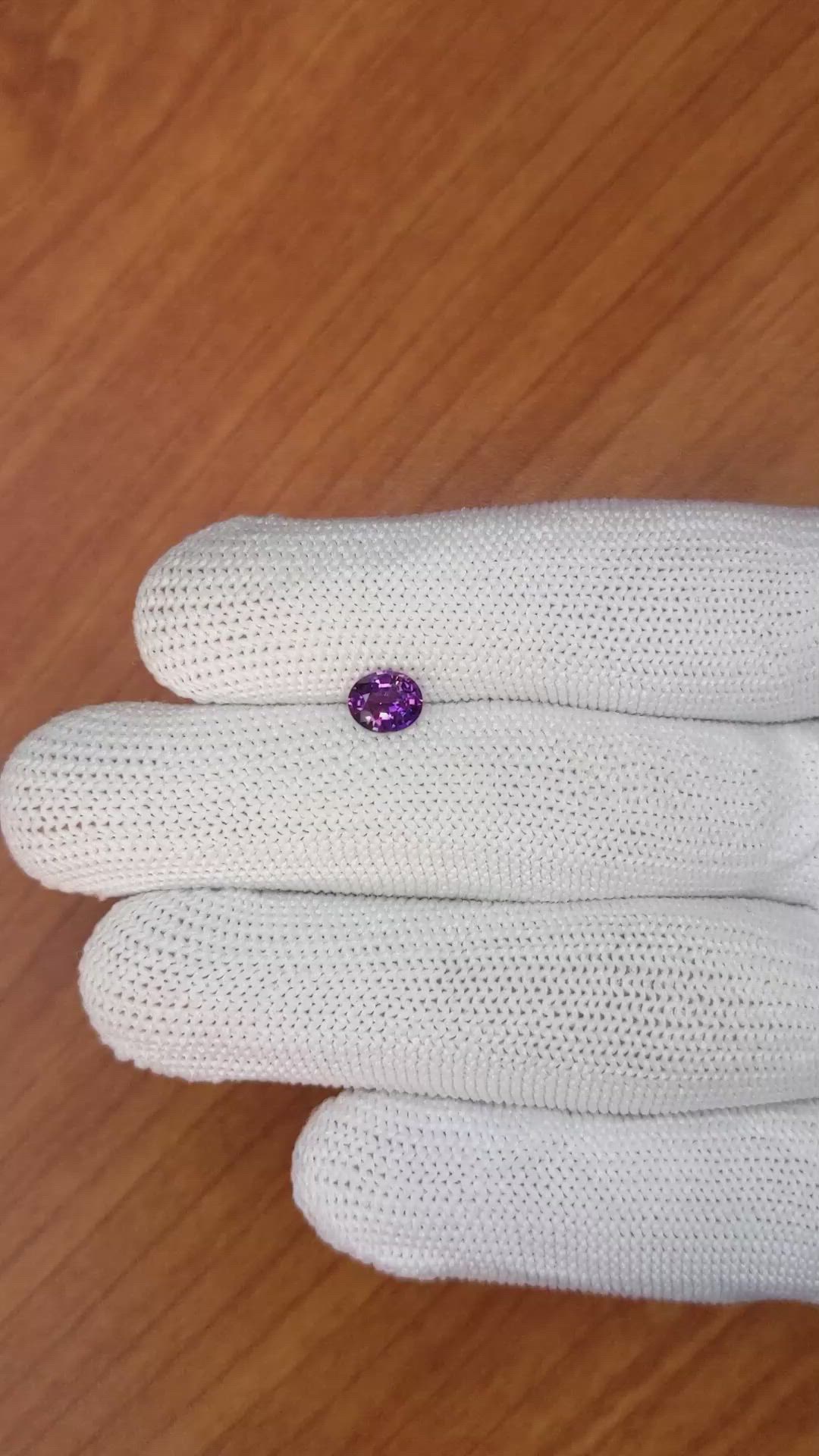 0.82 Ct. Pinkish Purple Sapphire from Ceylon (Sri Lanka) Size Video