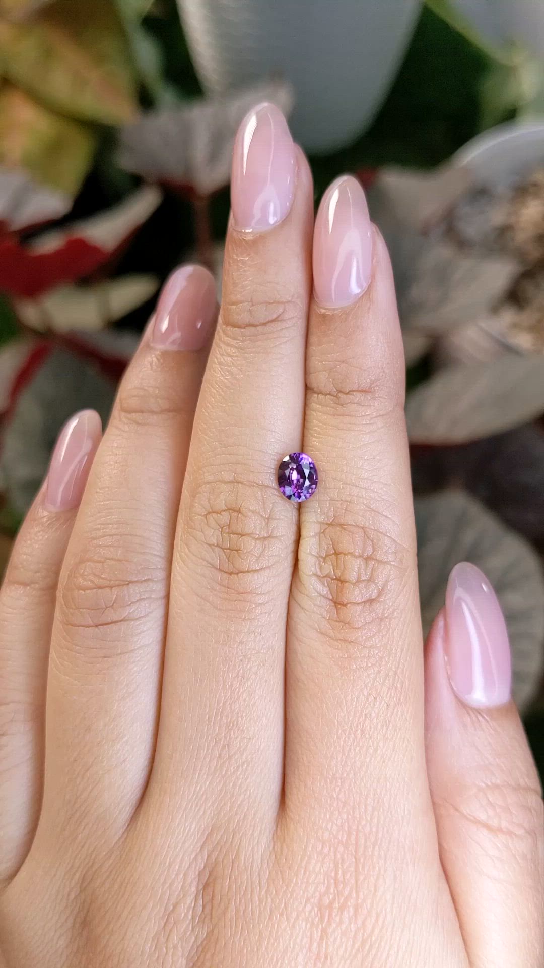 0.82 Ct. Pinkish Purple Sapphire from Ceylon (Sri Lanka) Size Video