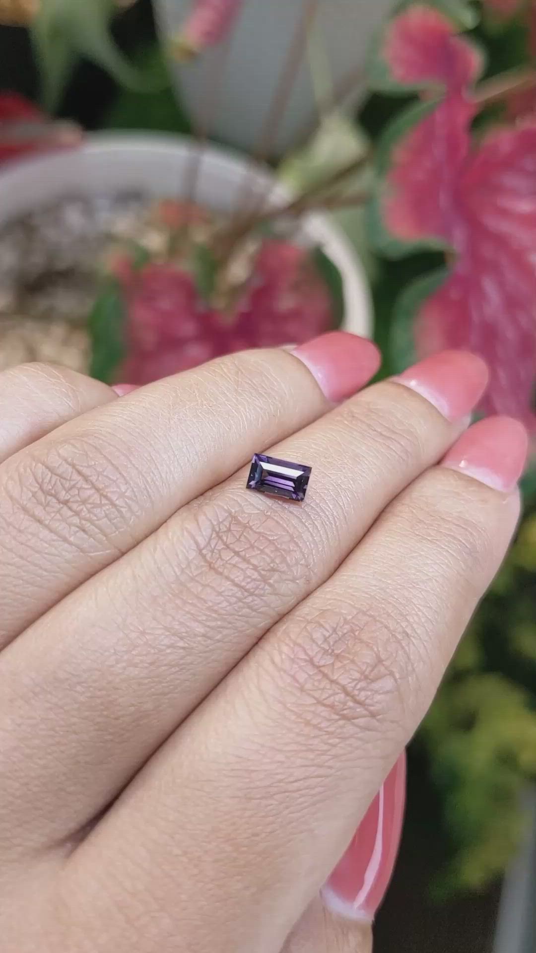 0.81 Ct. Pinkish Purple Sapphire from Ceylon (Sri Lanka) Size Video