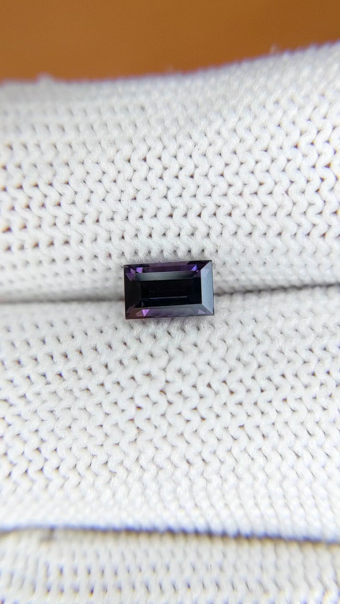 0.81 Ct. Pinkish Purple Sapphire from Ceylon (Sri Lanka) Size Video