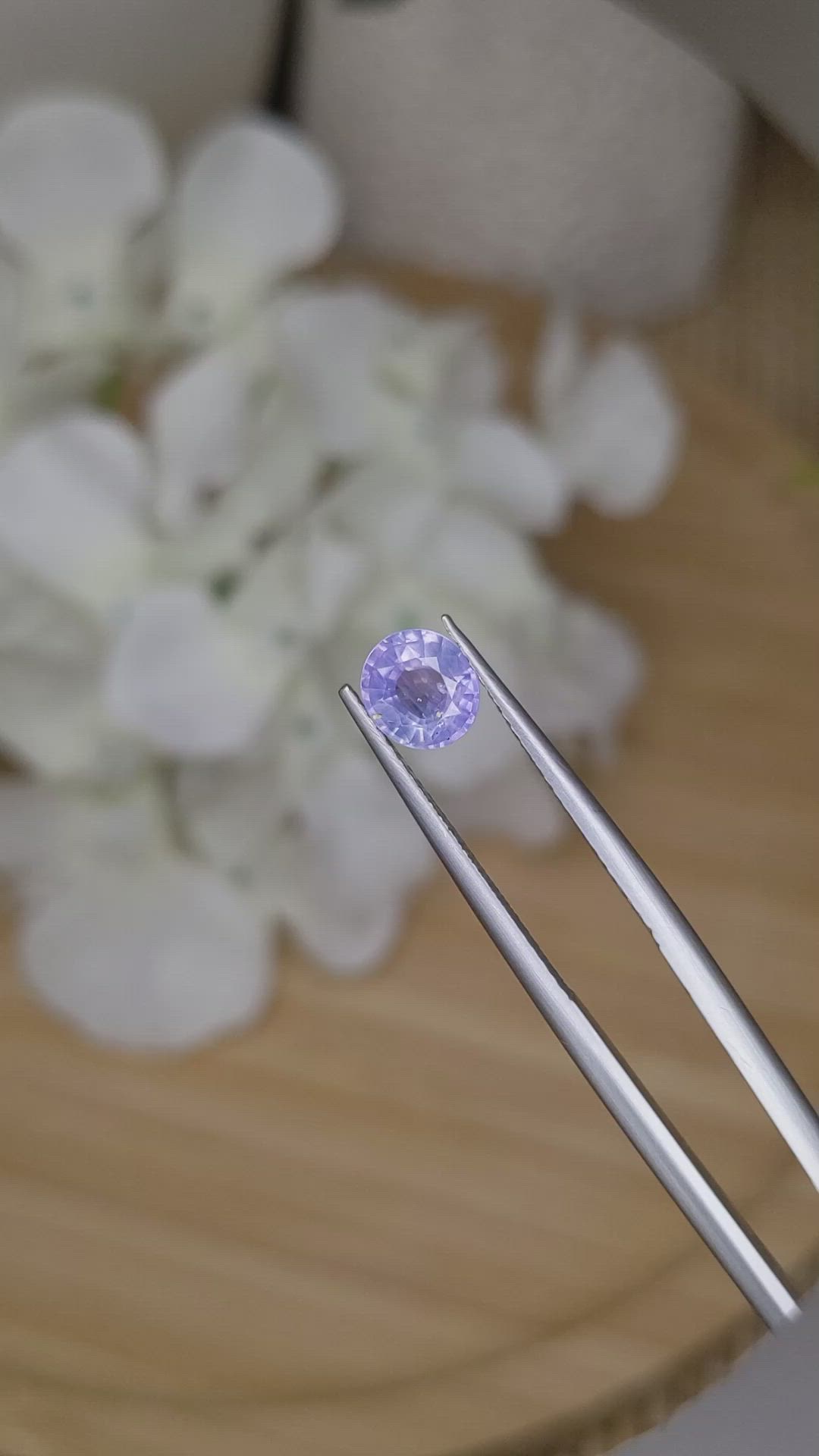 1.01 Ct. Violet Sapphire from Ceylon (Sri Lanka) Size Video
