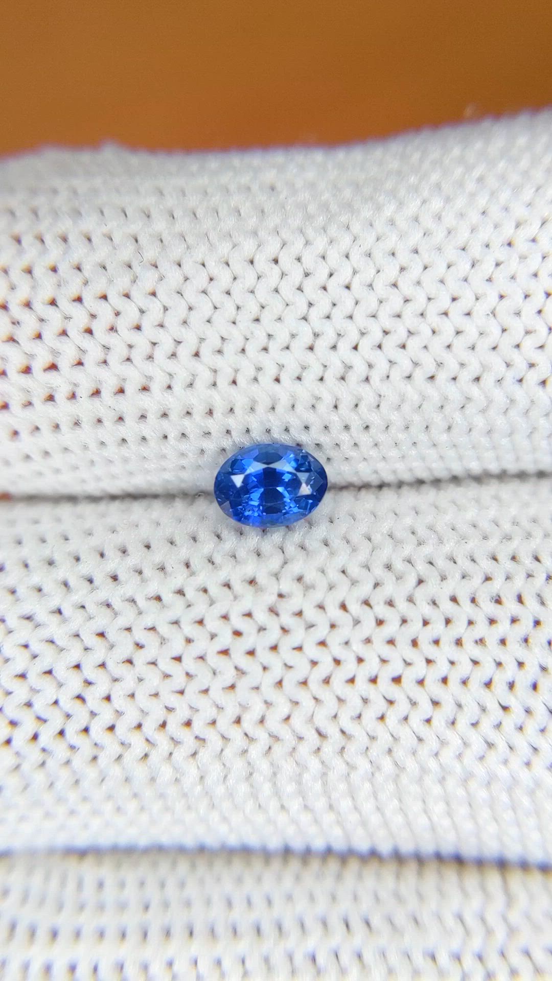 0.52 Ct. Blue Sapphire from Ceylon (Sri Lanka) Size Video