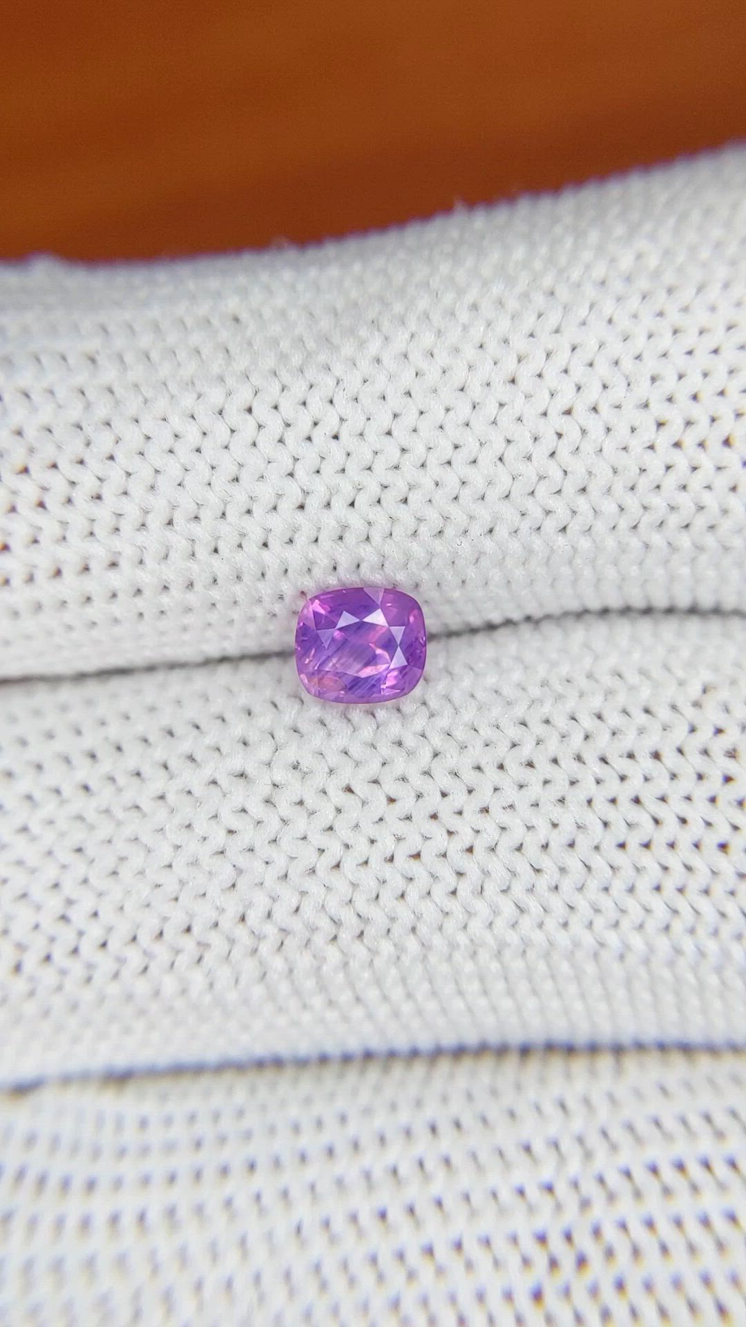 0.72 Ct. Pinkish Purple Sapphire from Ceylon (Sri Lanka) Size Video