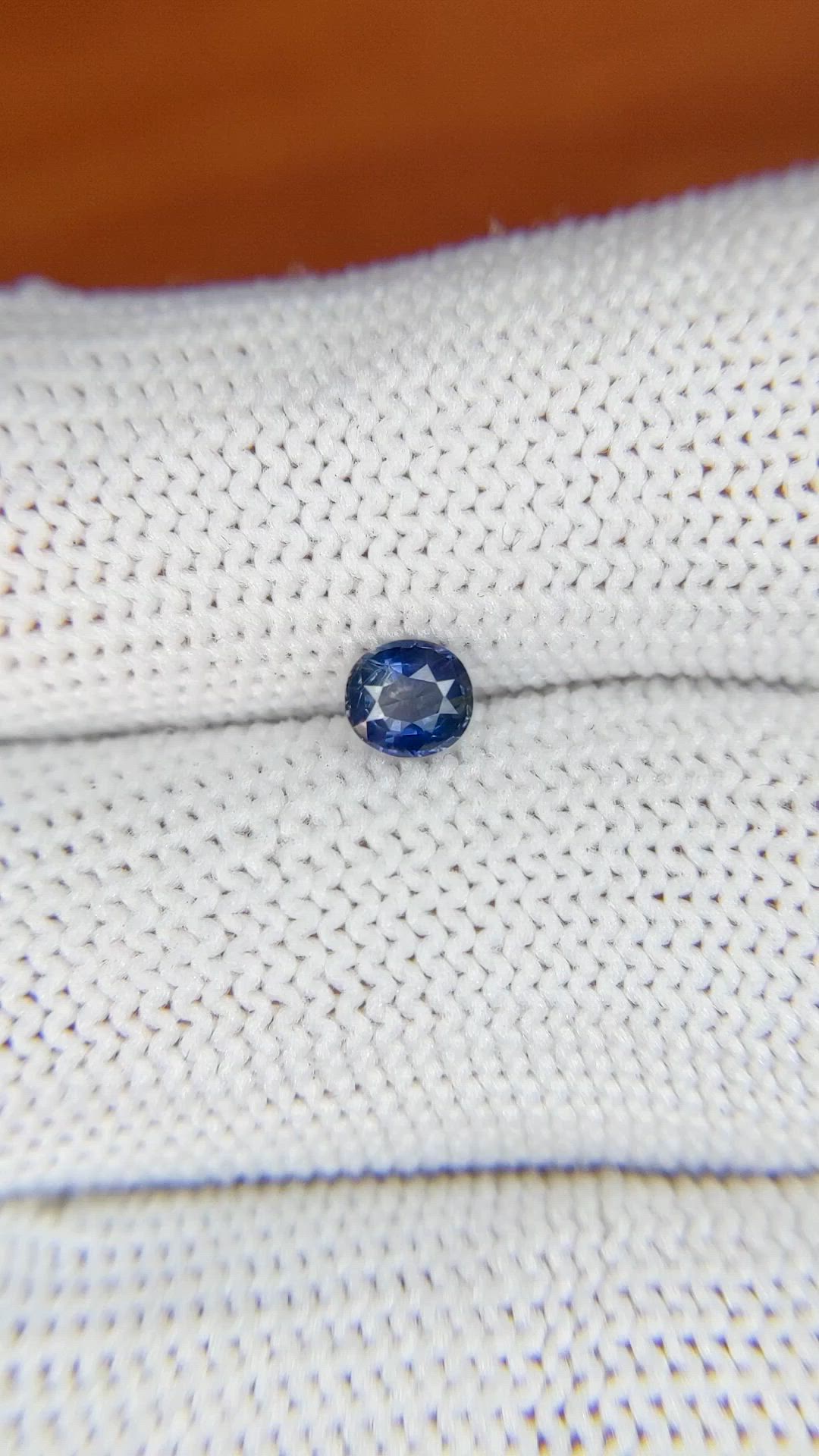 0.41 Ct. Blue Sapphire from Ceylon (Sri Lanka) Size Video