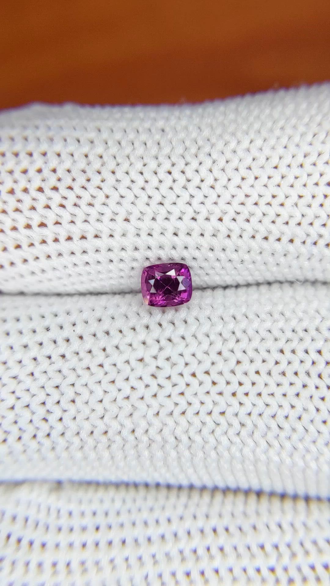0.43 Ct. Purplish Pink Sapphire from Ceylon (Sri Lanka) Size Video