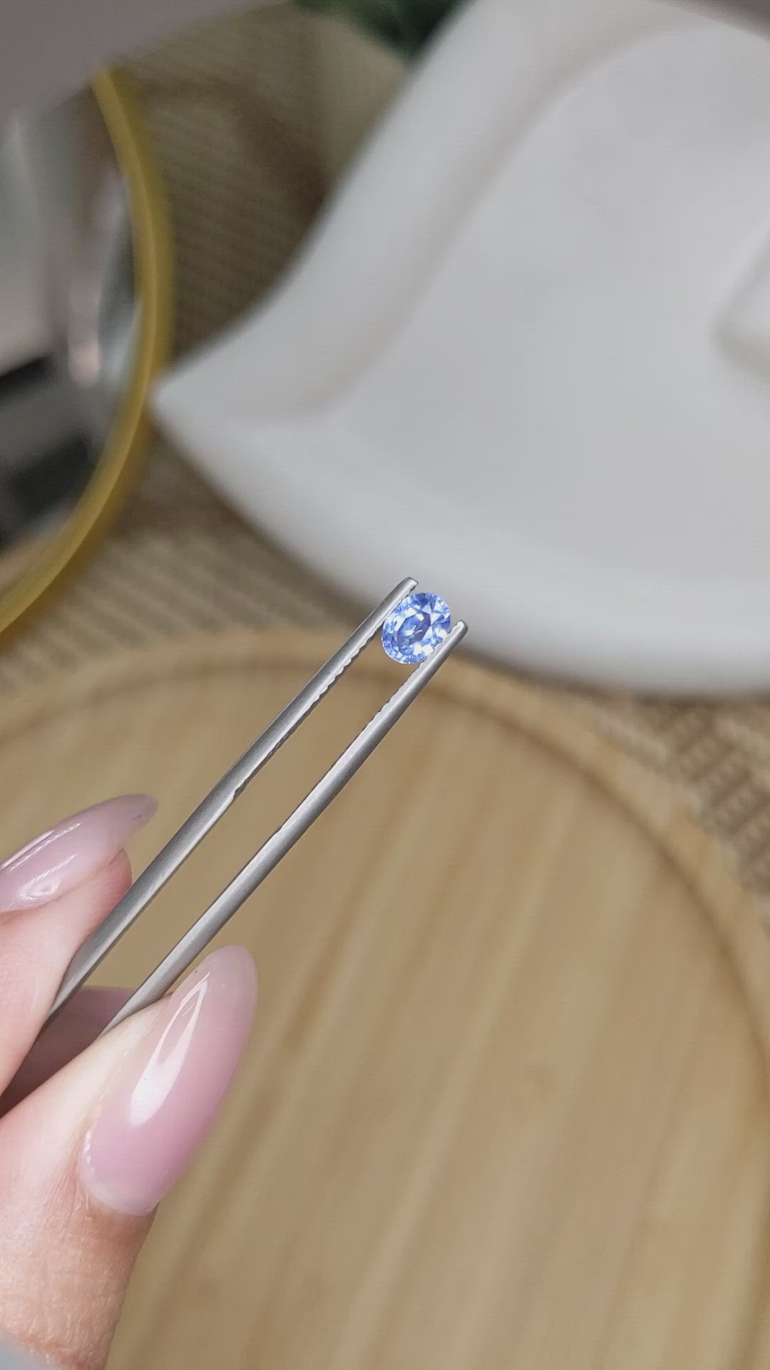 0.65 Ct. Blue Sapphire from Ceylon (Sri Lanka) Size Video