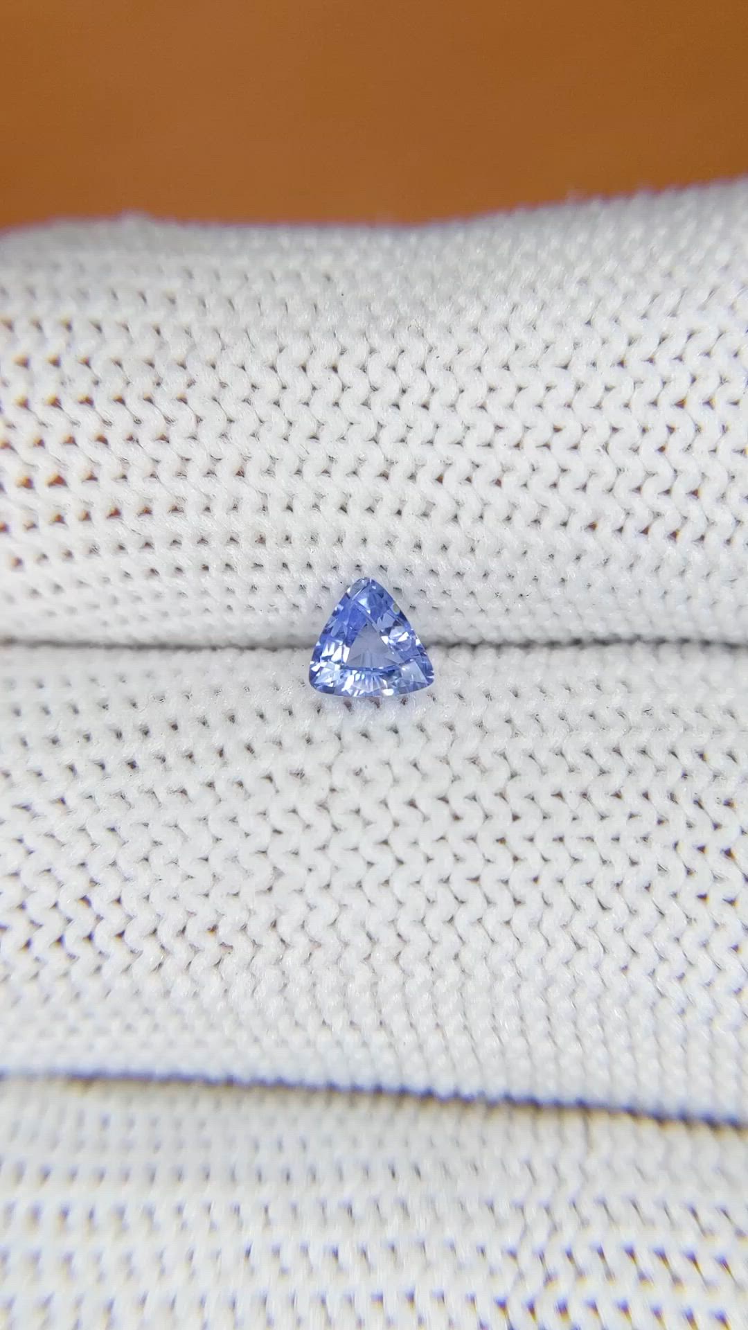 0.30 Ct. Blue Sapphire from Ceylon (Sri Lanka) Size Video