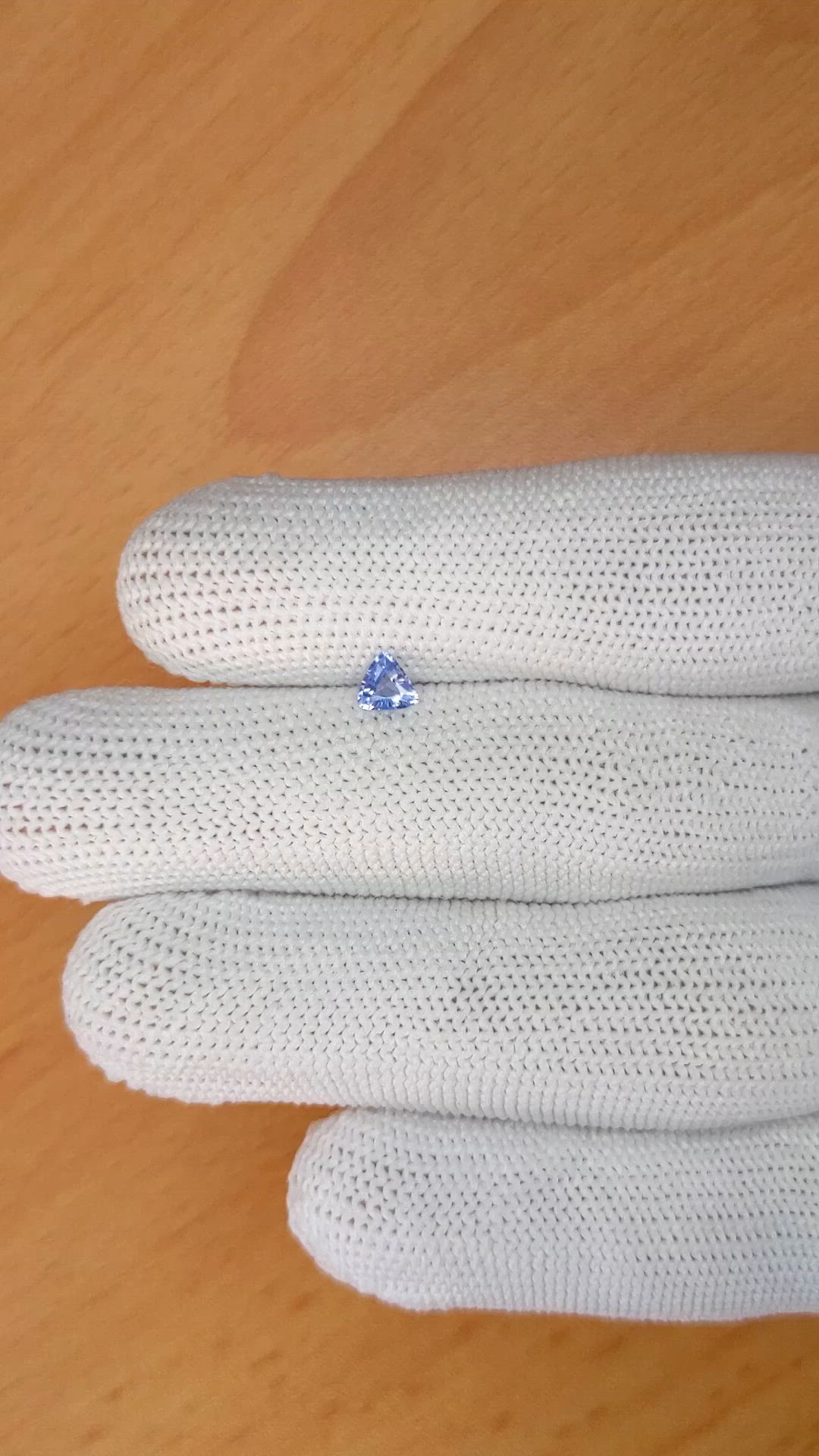 0.30 Ct. Blue Sapphire from Ceylon (Sri Lanka) Size Video