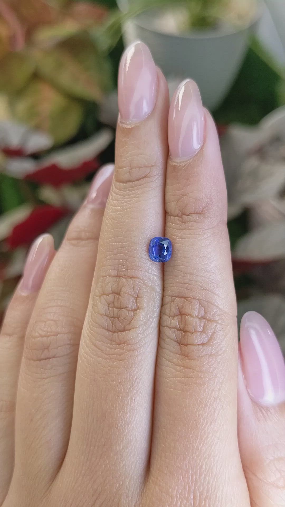 0.86 Ct. Blue Sapphire from Ceylon (Sri Lanka) Size Video