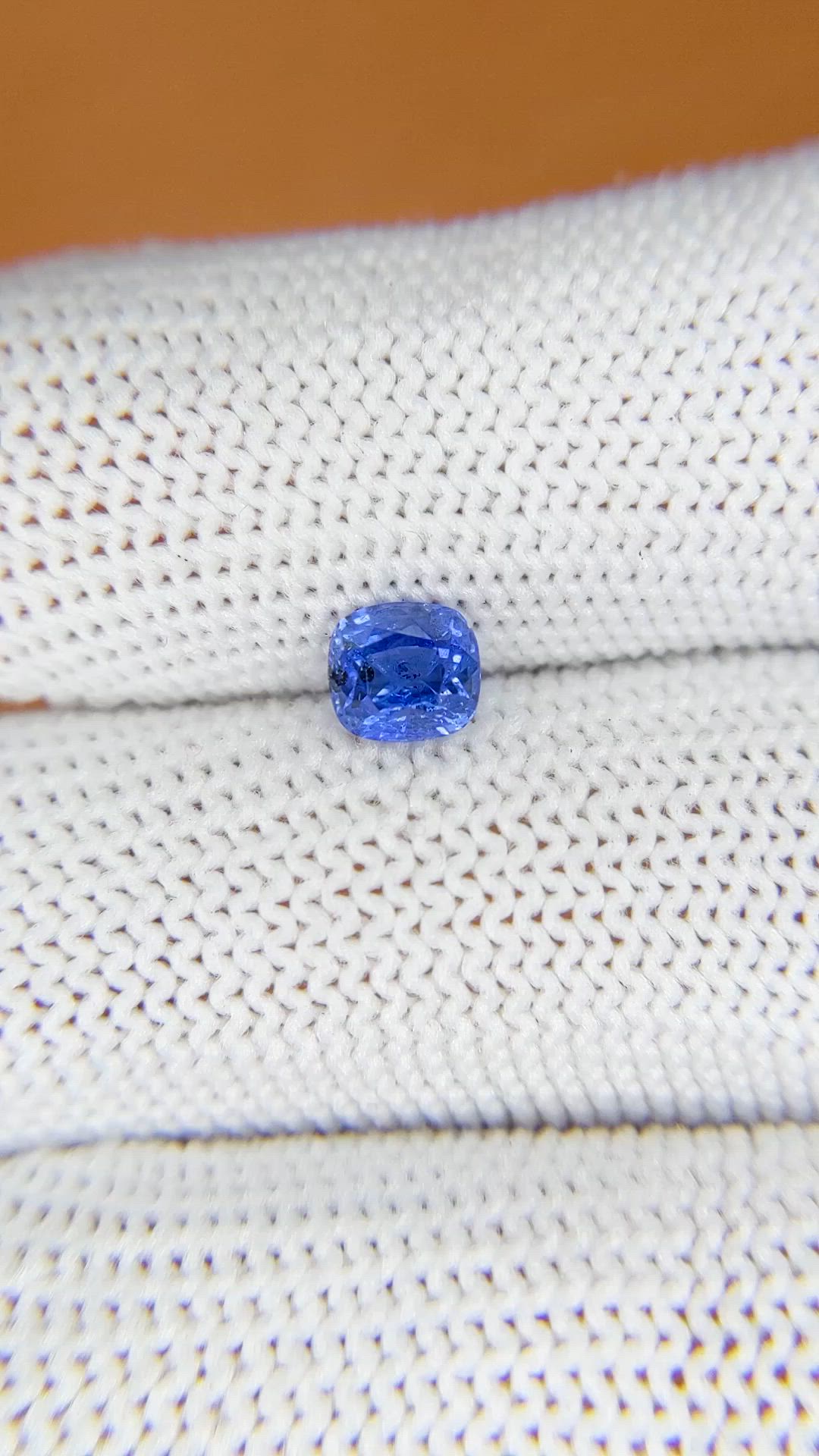 0.86 Ct. Blue Sapphire from Ceylon (Sri Lanka) Size Video