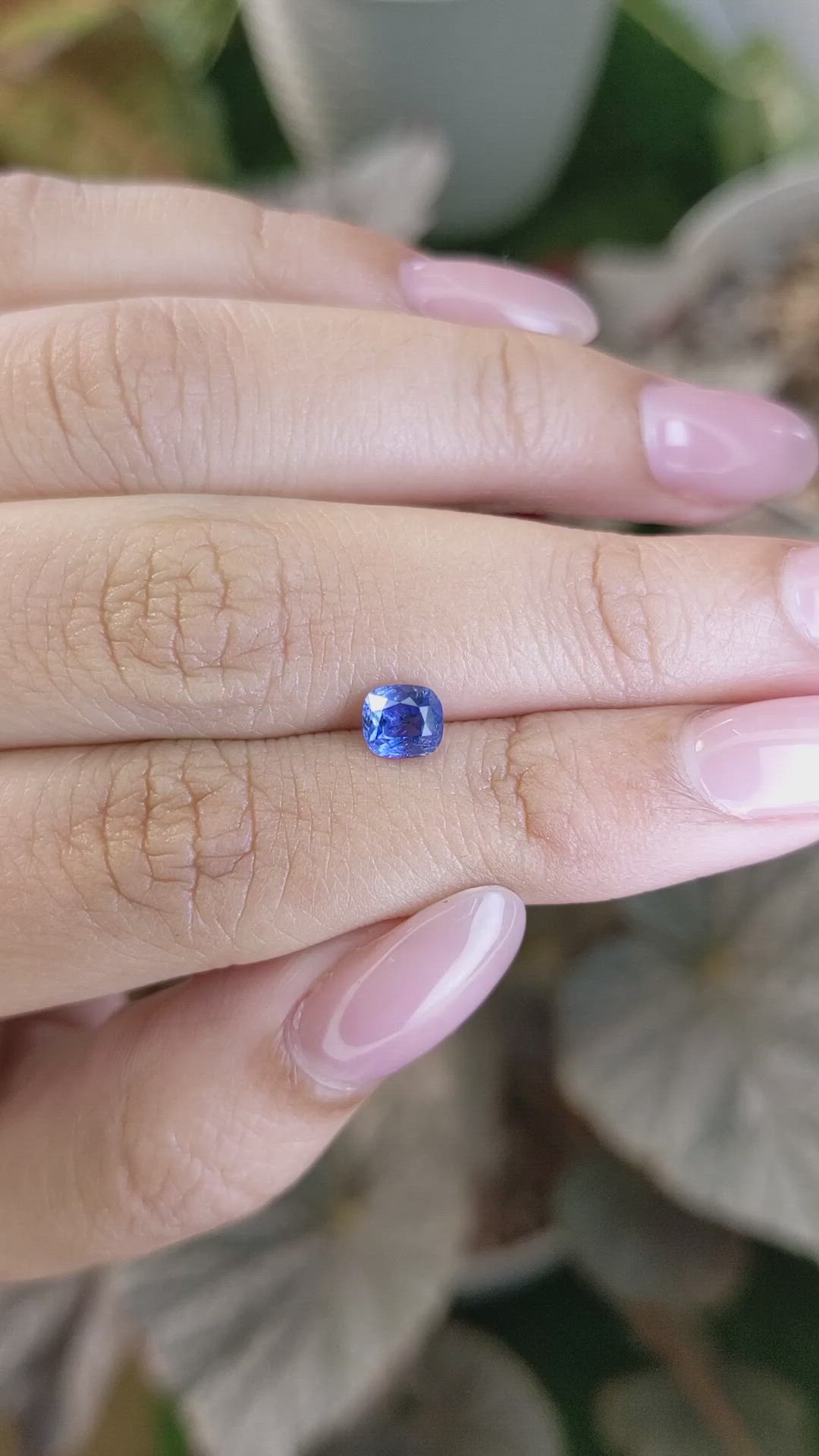 0.86 Ct. Blue Sapphire from Ceylon (Sri Lanka) Size Video