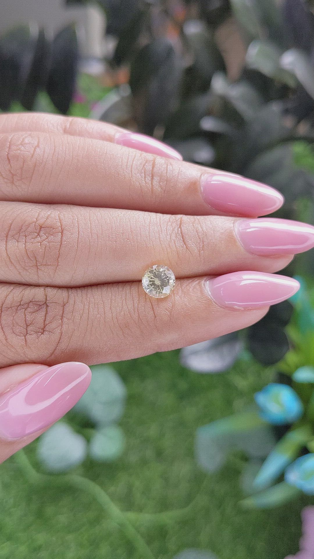 1.20 Ct. Yellow Sapphire from Ceylon (Sri Lanka) Size Video