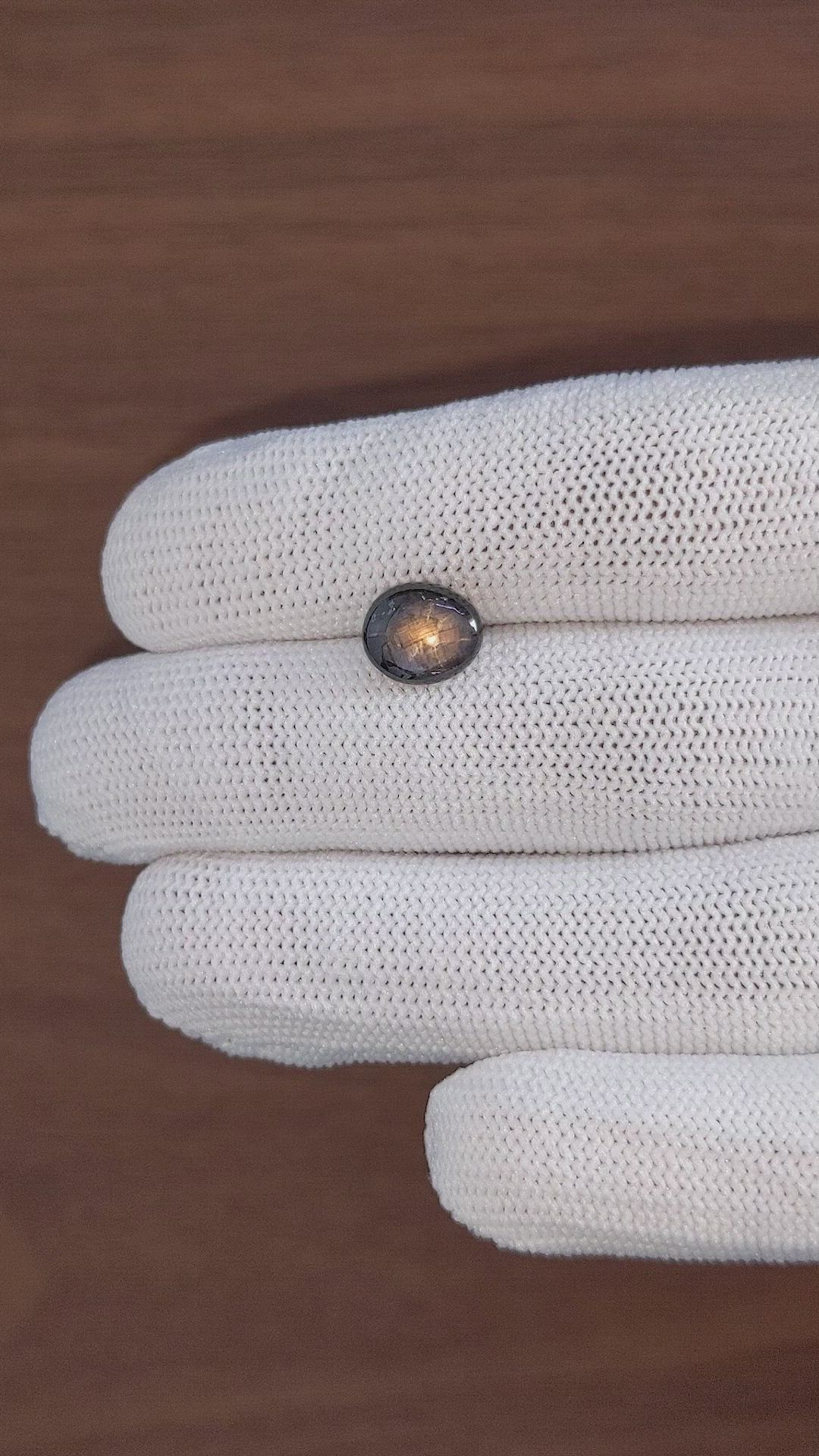 3.24 Ct. Brown Star Sapphire from Ceylon (Sri Lanka) Size Video