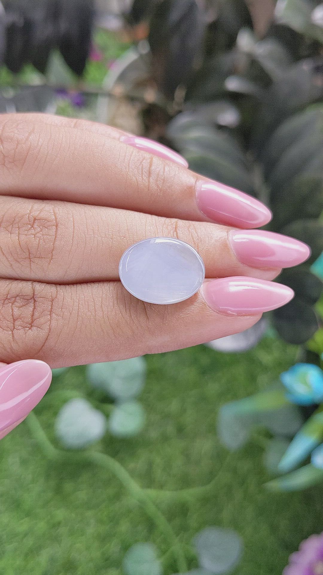 11.56 Ct. Greyish Blue Star Sapphire from Ceylon (Sri Lanka) Size Video