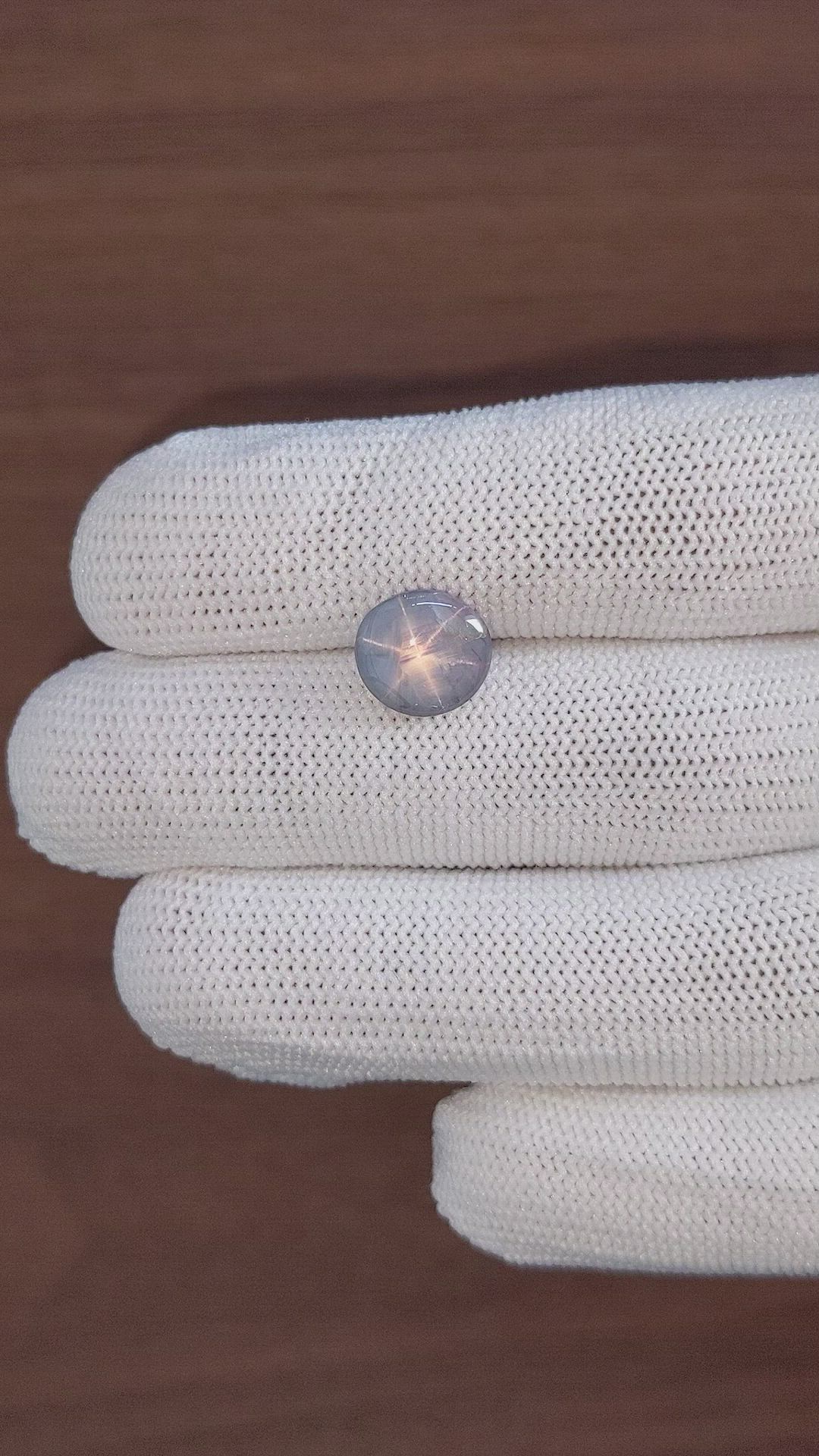 4.60 Ct. Purplish Blue Star Sapphire from Ceylon (Sri Lanka) Size Video