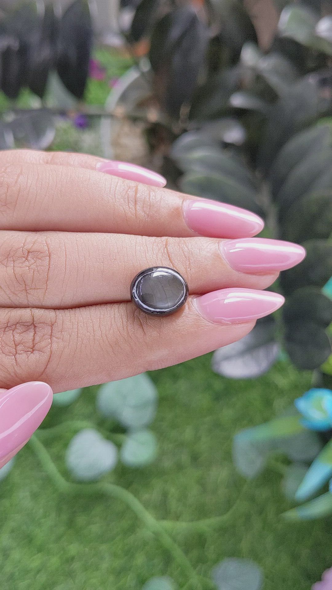 6.11 Ct. Black Star Sapphire from Ceylon (Sri Lanka) Size Video