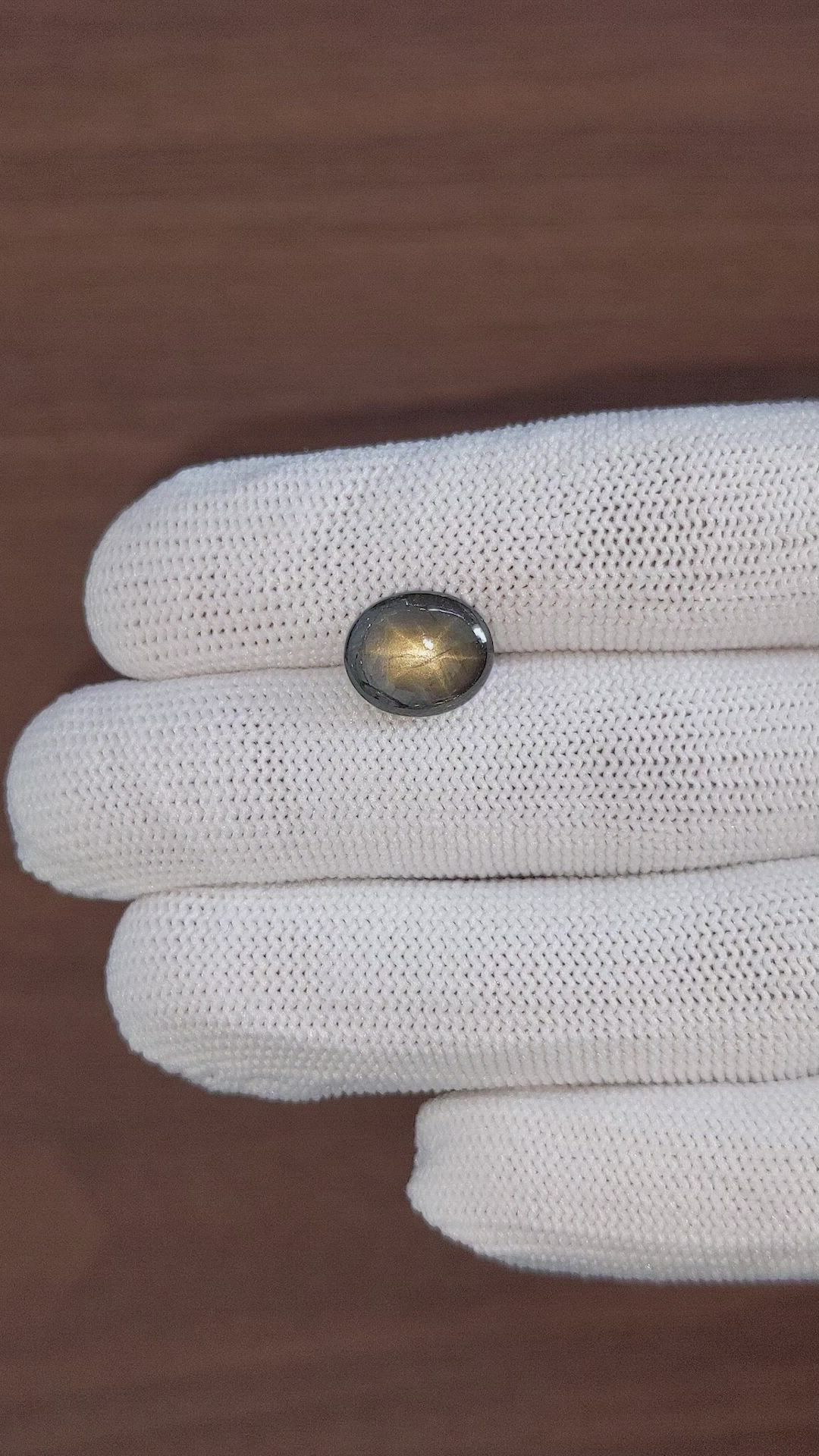 6.73 Ct. Black Star Sapphire from Ceylon (Sri Lanka) Size Video