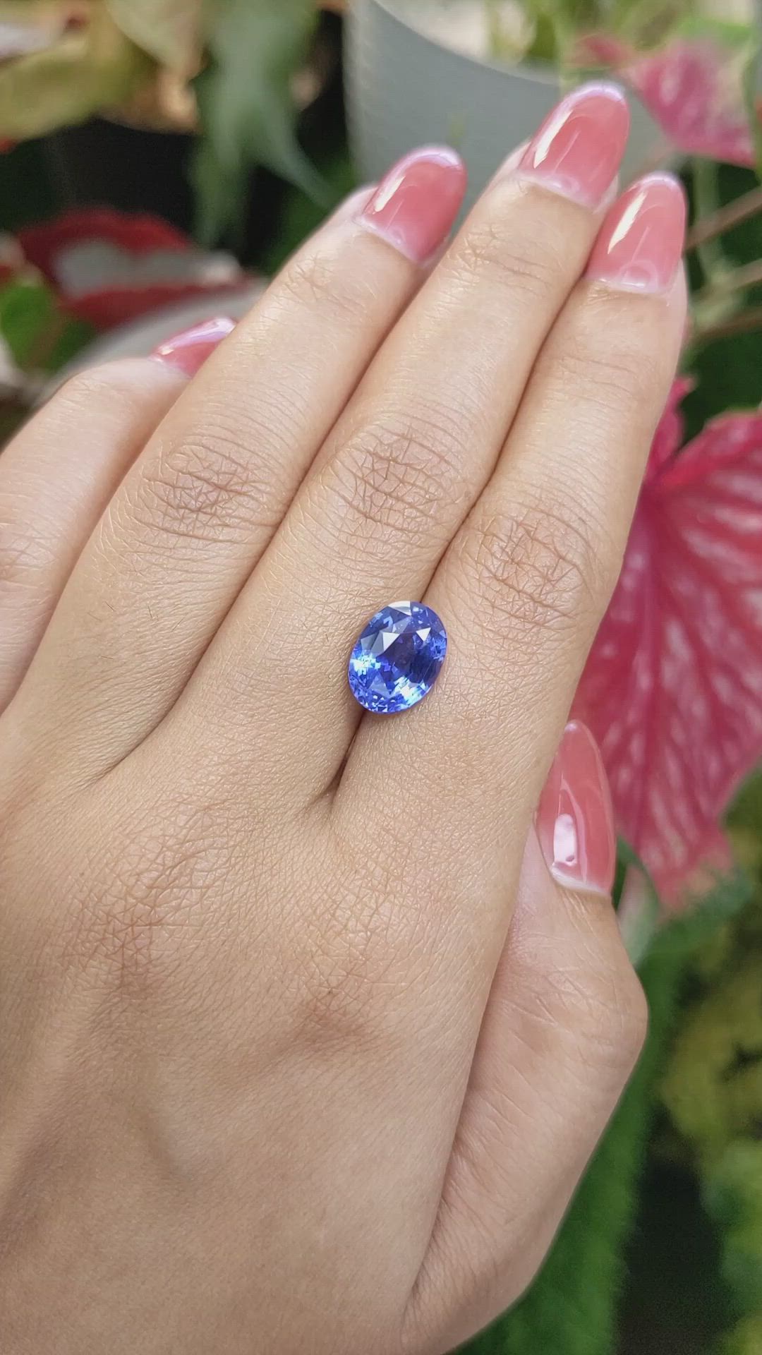 5.05 Ct. Blue Sapphire from Ceylon (Sri Lanka) Size Video