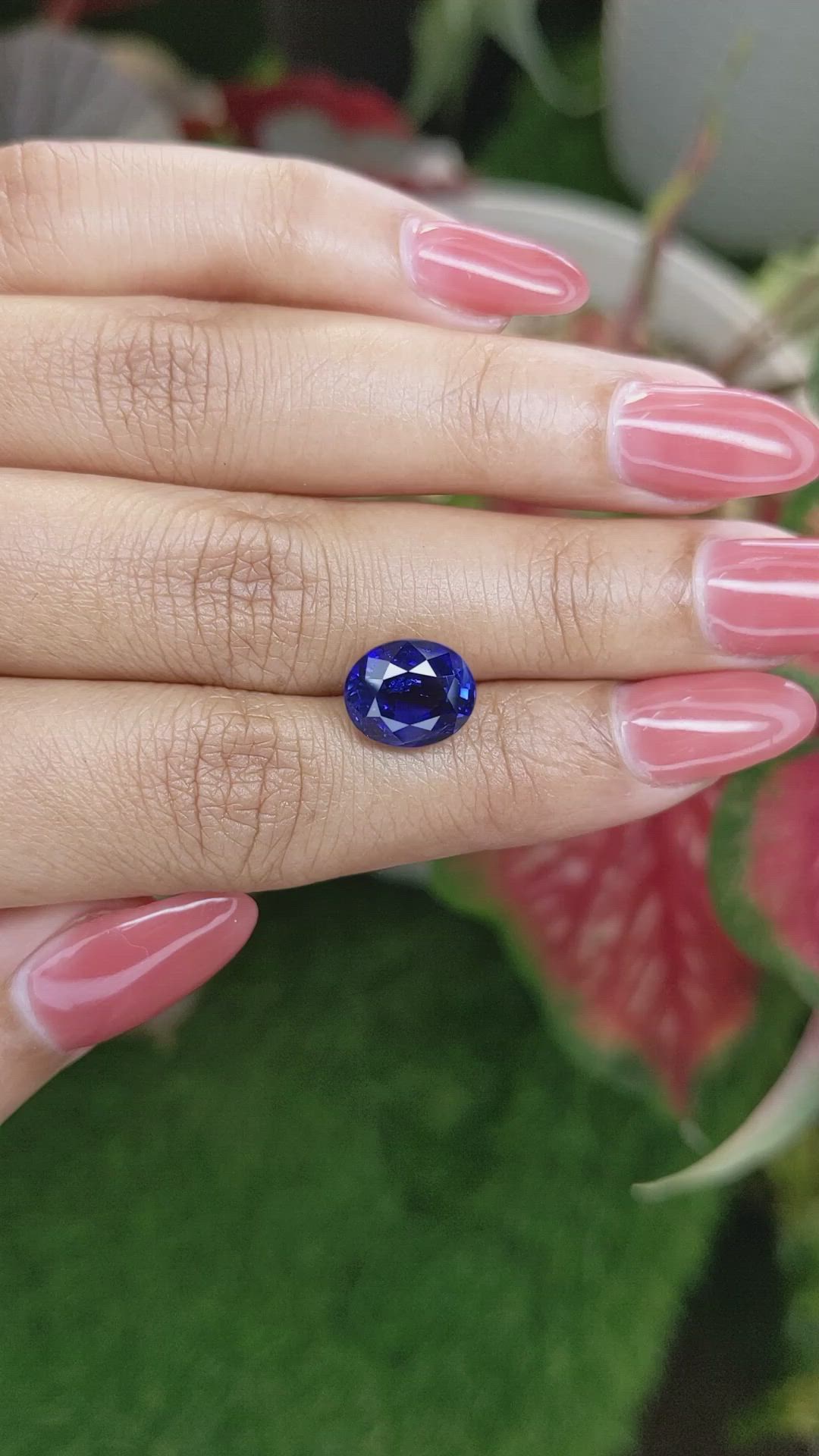 5.29 Ct. Blue Sapphire from Ceylon (Sri Lanka) Size Video