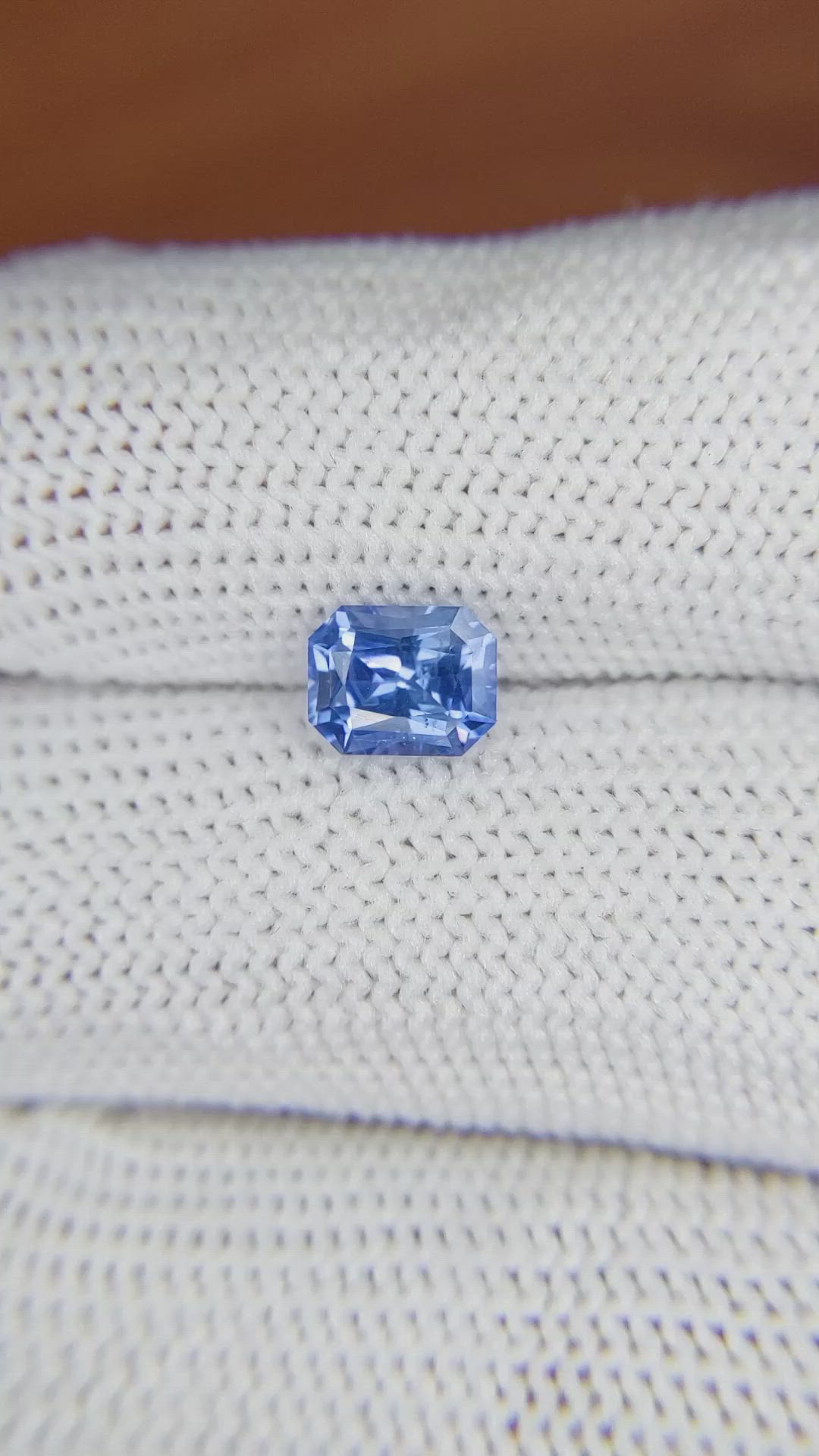 1.26 Ct. Blue Sapphire from Ceylon (Sri Lanka) Size Video