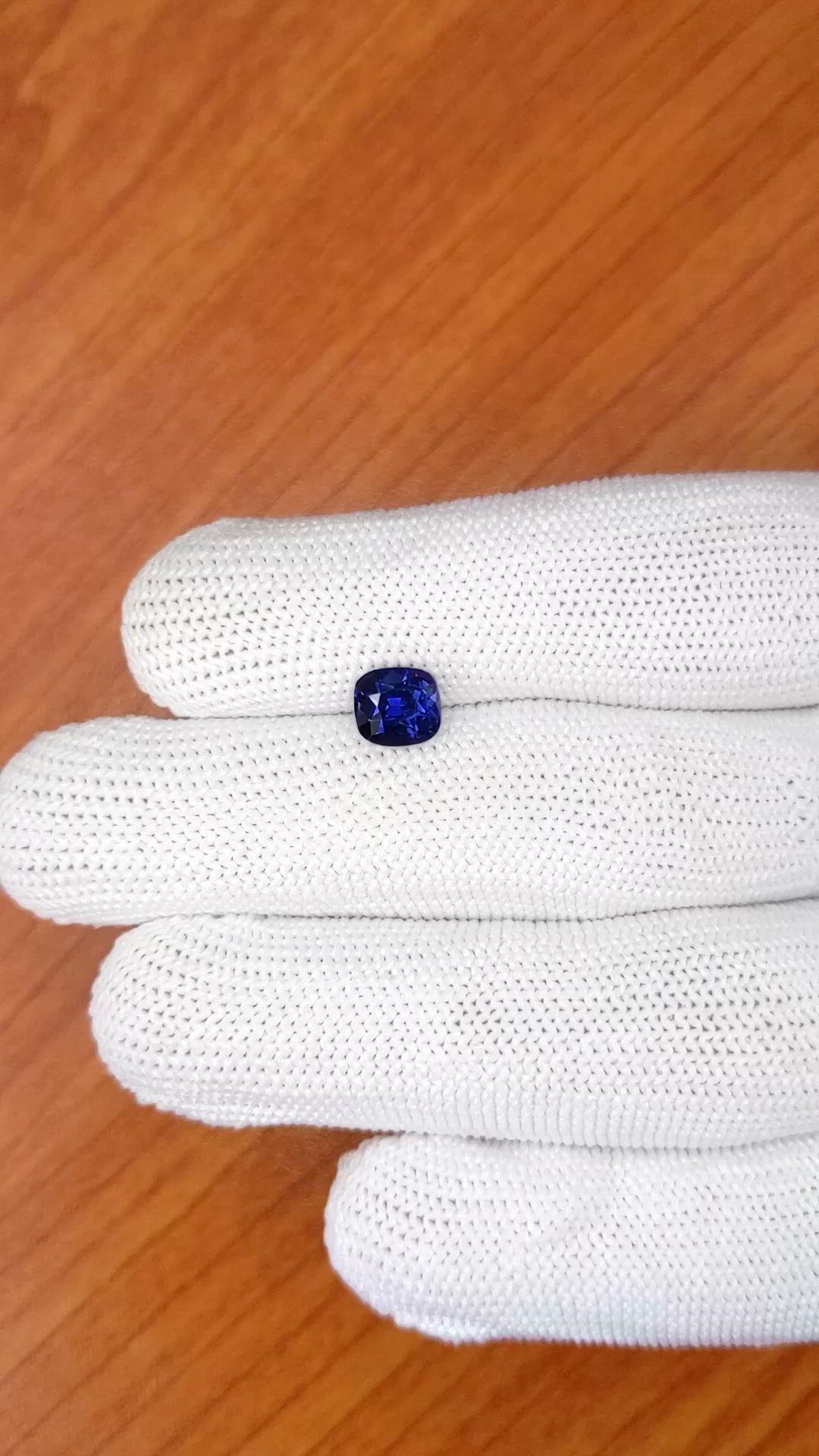1.60 Ct. Purplish Blue Sapphire from Ceylon (Sri Lanka) Size Video