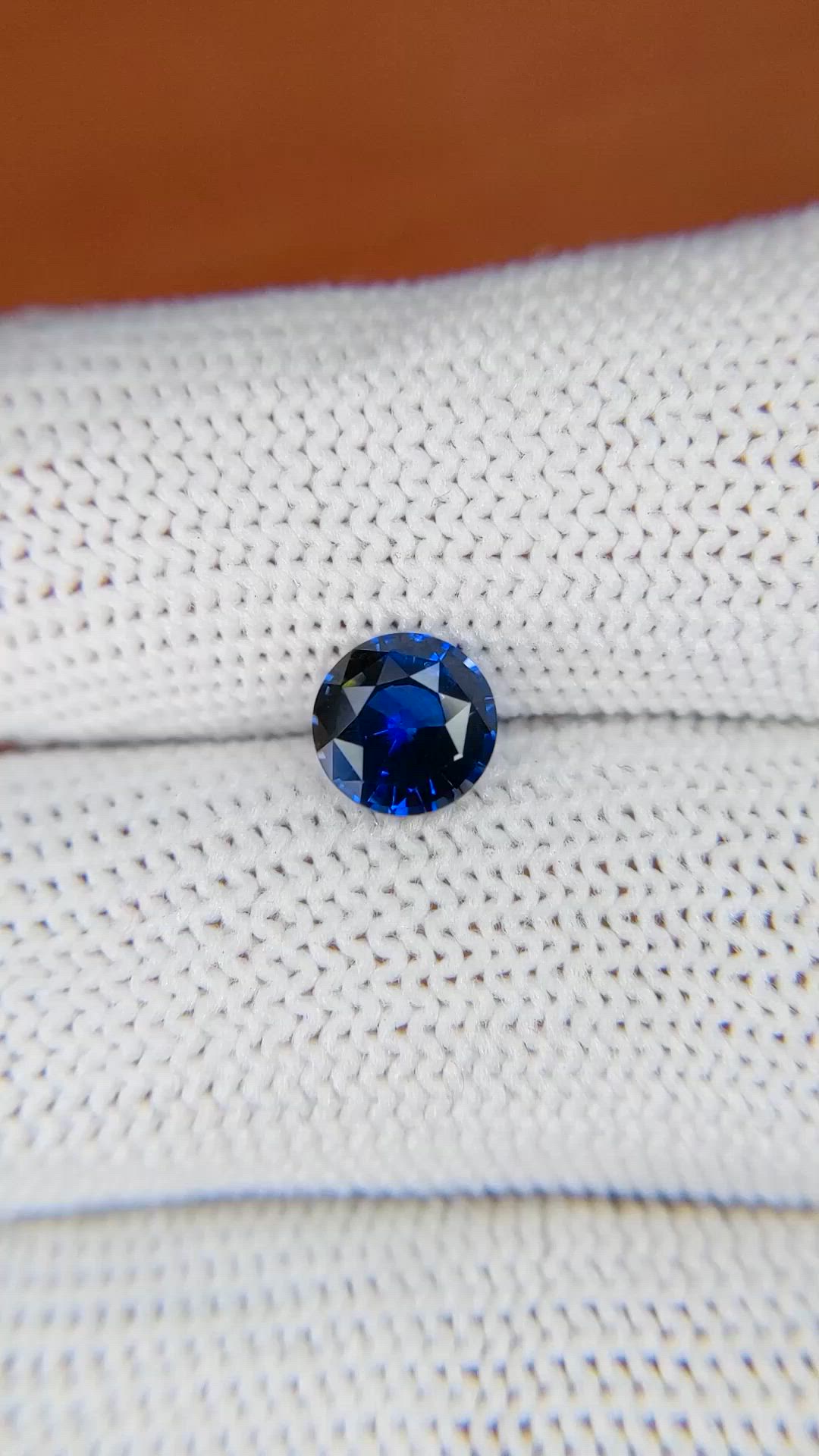 1.22 Ct. Blue Sapphire from Ceylon (Sri Lanka) Size Video