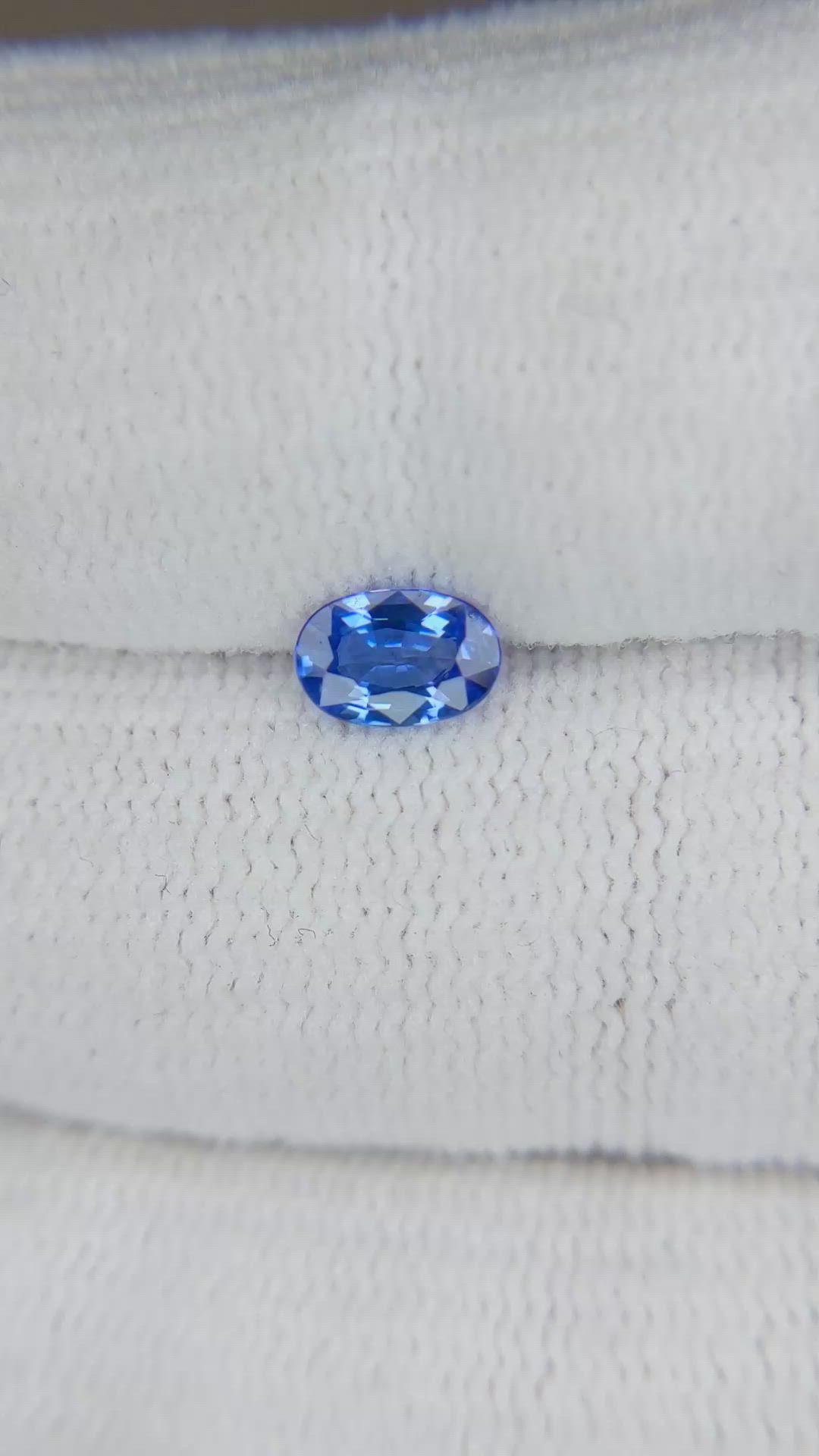0.53 Ct. Blue Sapphire from Ceylon (Sri Lanka) Size Video