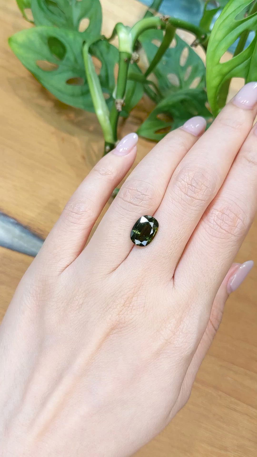 4.11 Ct. Yellowish Green Sapphire from Madagascar Size Video