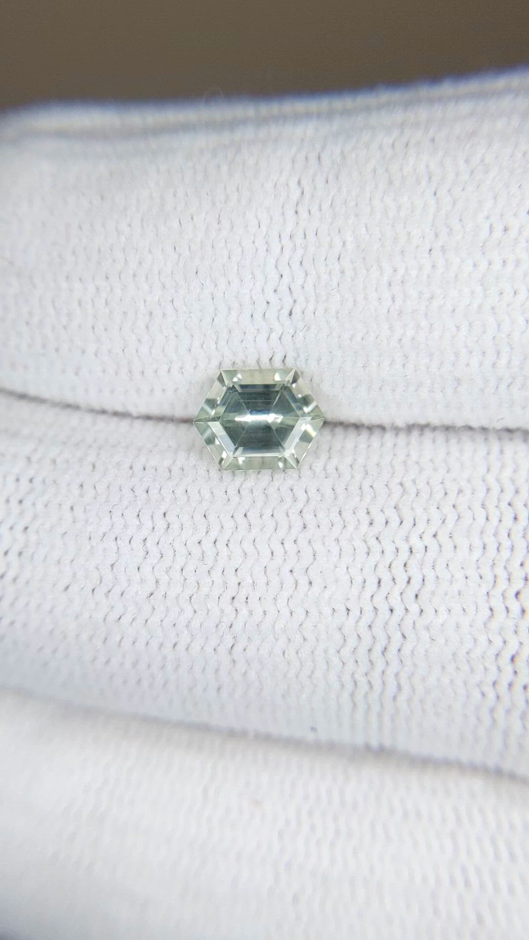 1.00 Ct. Green Sapphire from Montana Size Video
