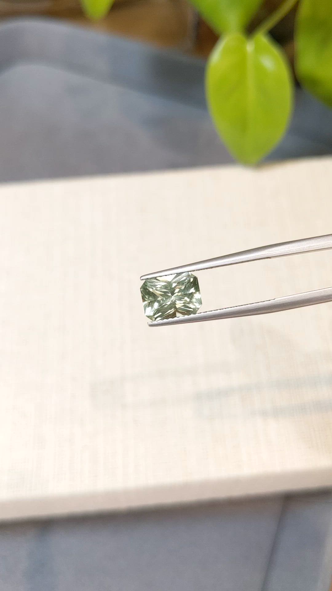 2.76 Ct. Yellowish Green Sapphire from Montana Size Video