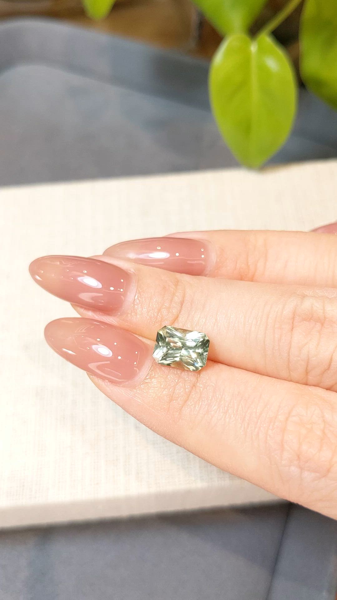 2.76 Ct. Yellowish Green Sapphire from Montana Size Video