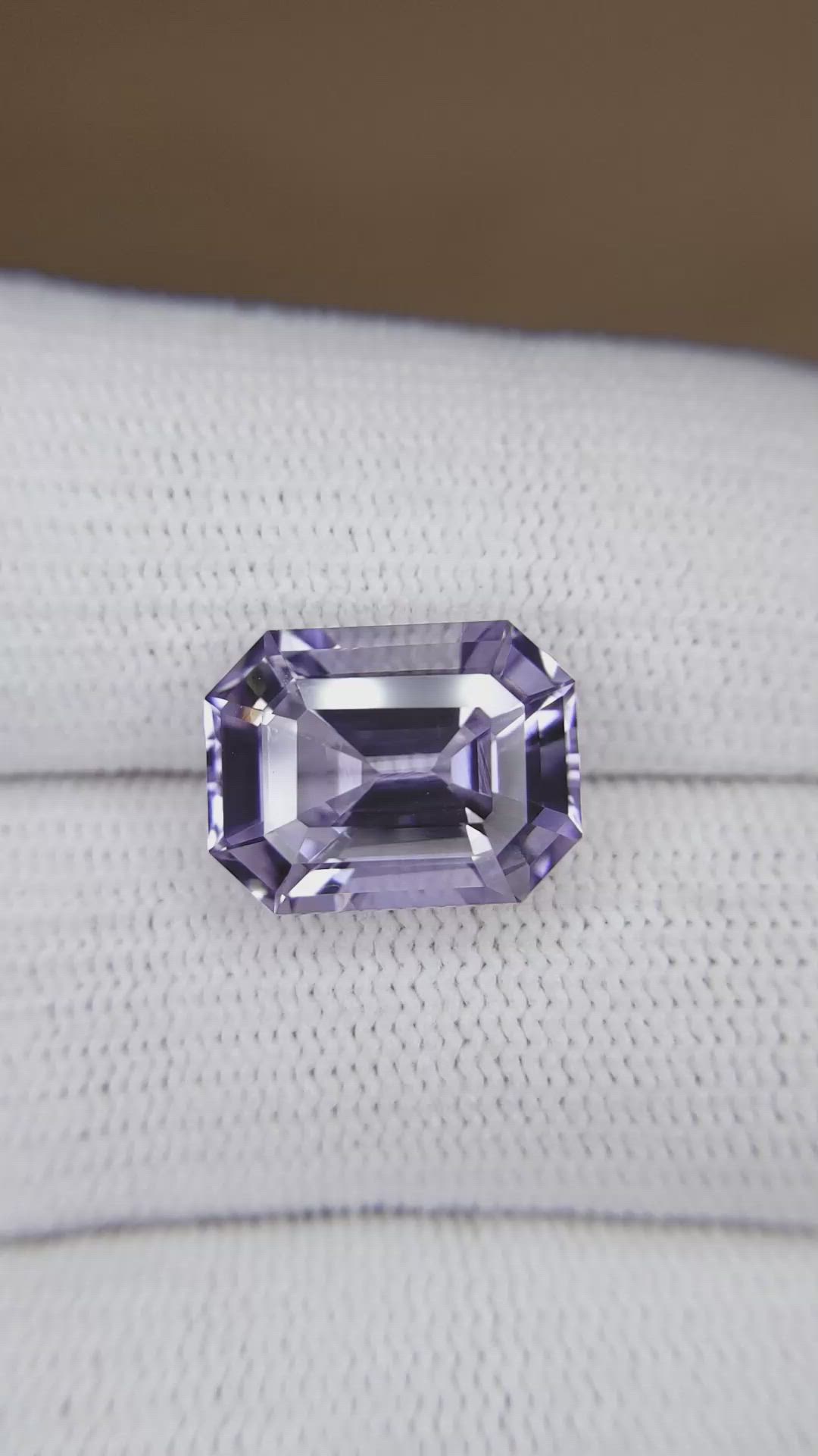 9.11 Ct. Purple Sapphire from Ceylon (Sri Lanka) Size Video